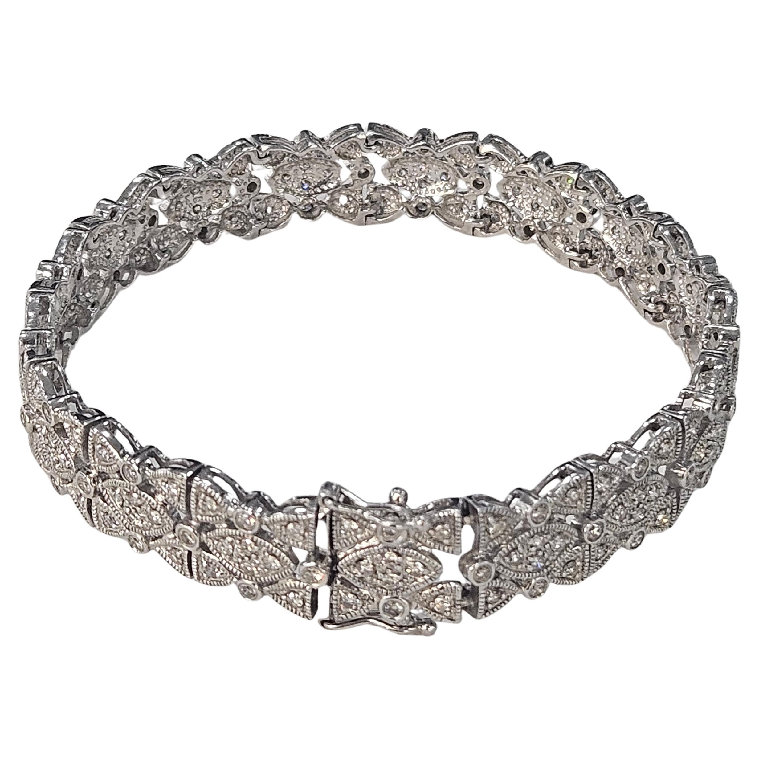 Alhambra Armband Natürlicher Diamant 1,87 Ctw. und Weißgold 18 Karat (Brillantschliff) im Angebot