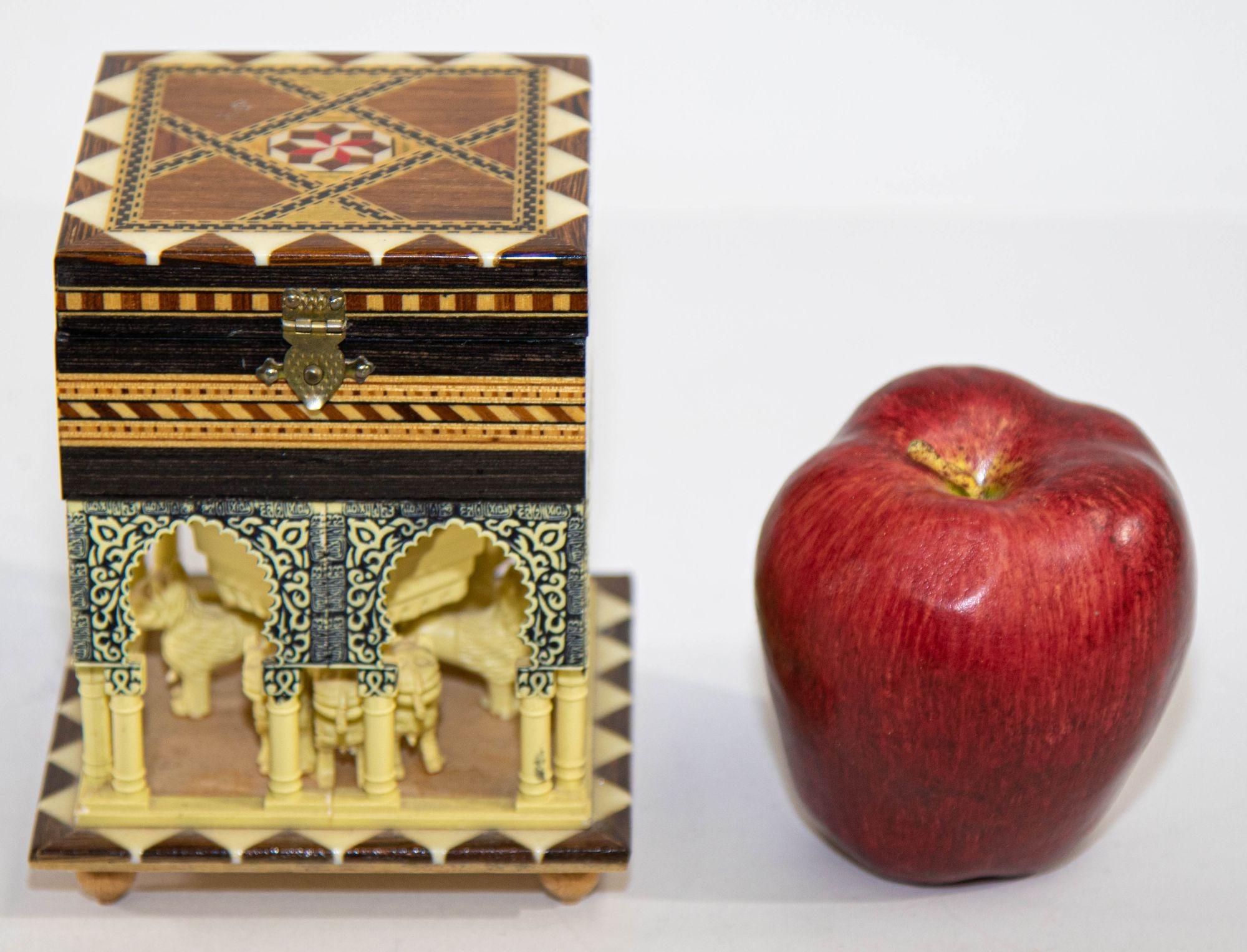 Alhambra Handmade Music Box by Miguel Laguna Granada Spain 5