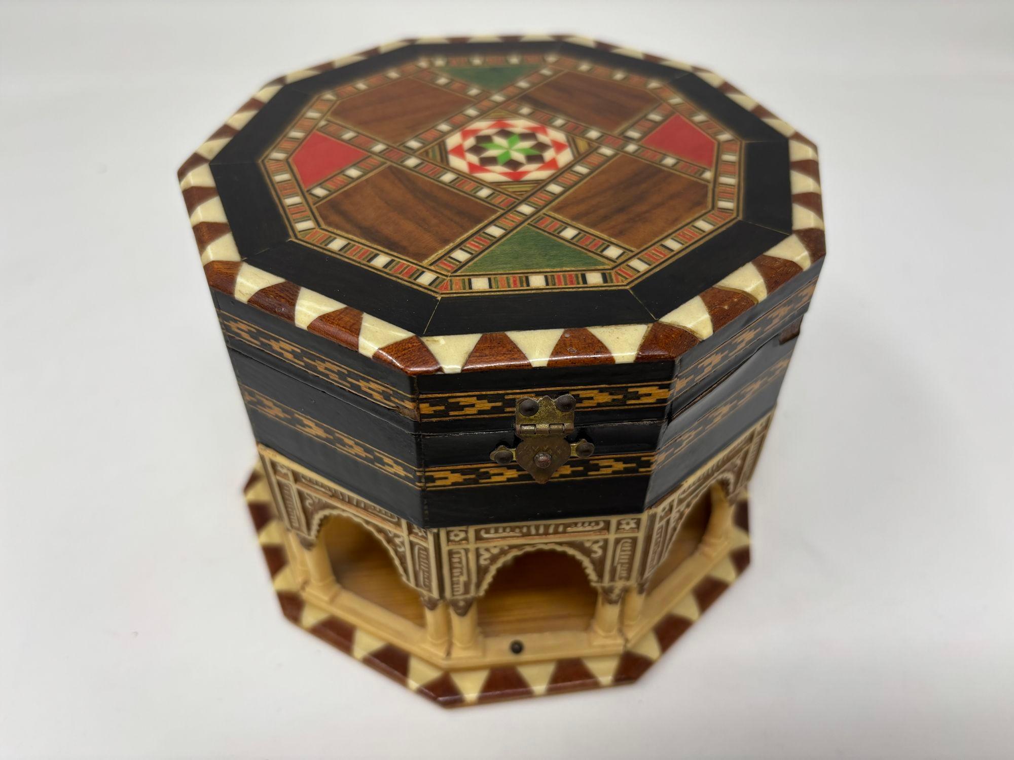 Joyero Artesanal Palacio de la Alhambra de Granada en venta 8