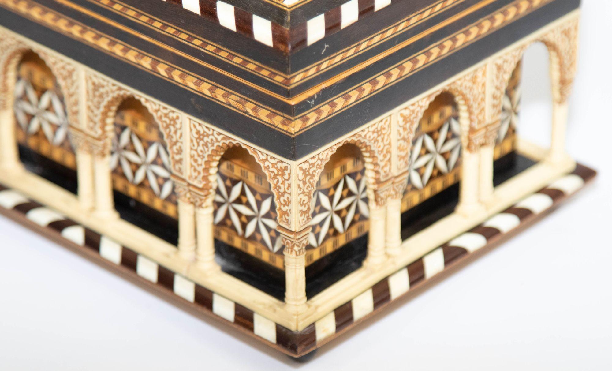 20th Century Alhambra Palace Granada Spain Handmade Footed Moorish Box 1950's