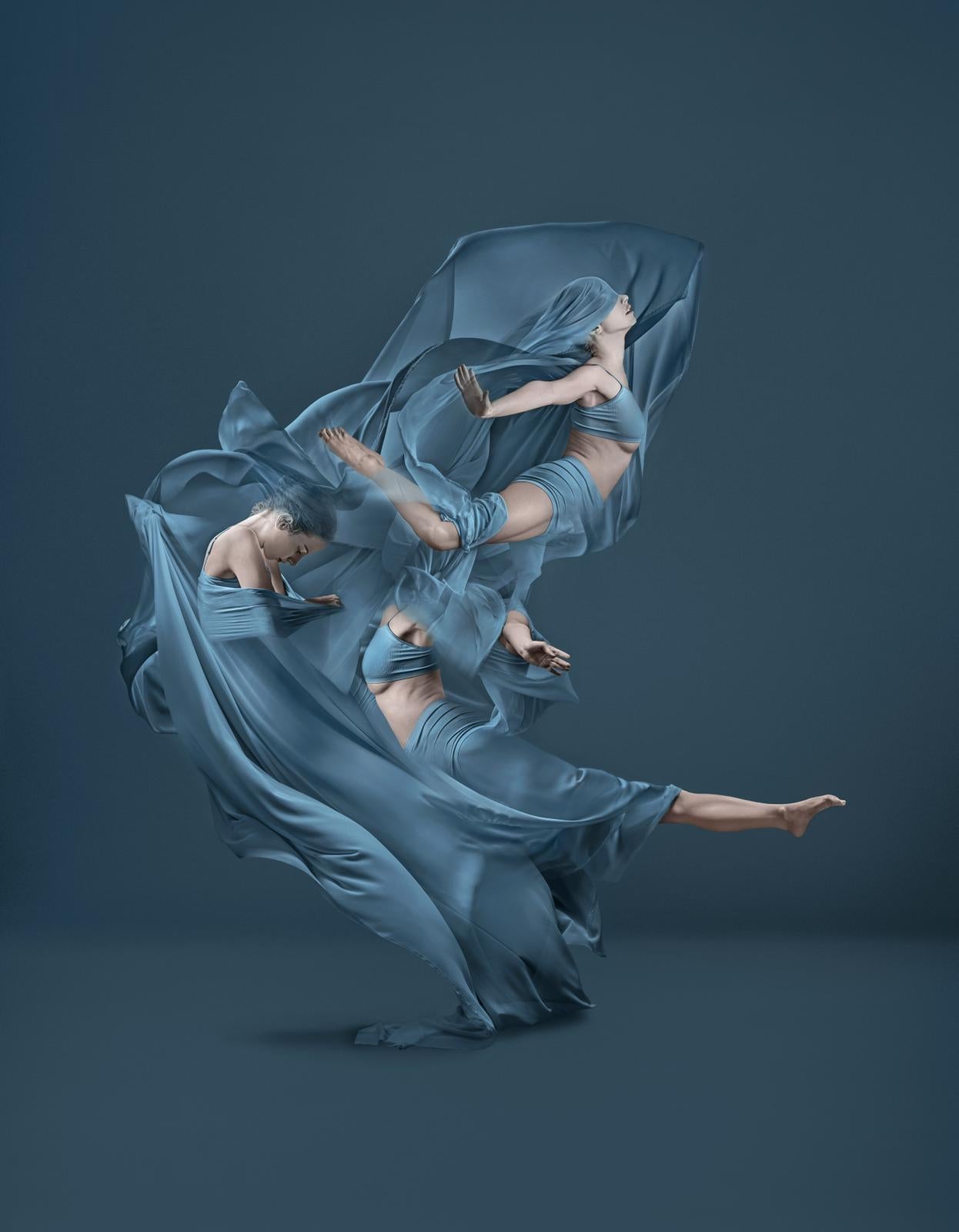  Ali Alışır Figurative Photograph – Ali Alışır - Hybrid Souls 11, Photography 2022, Printed After