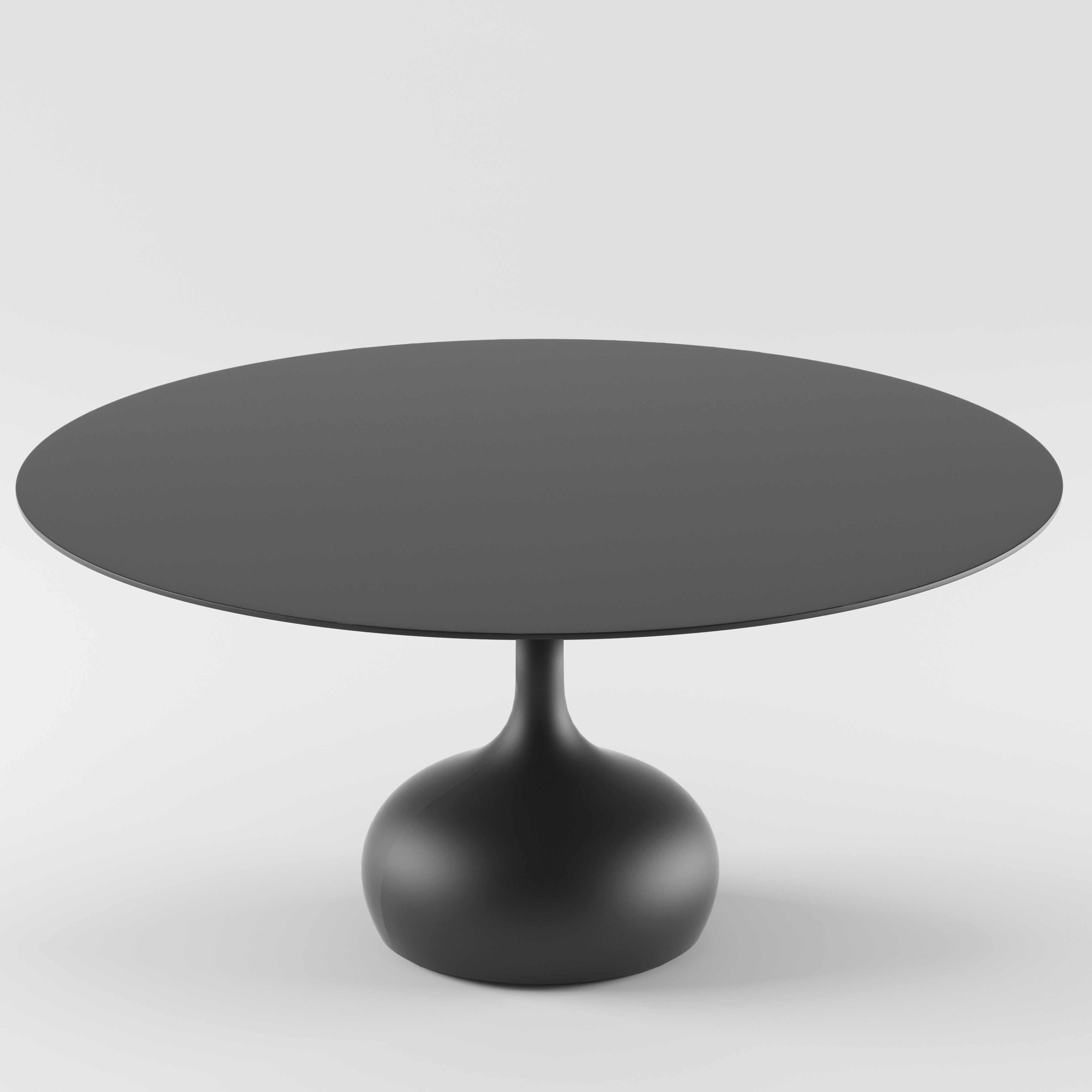Alias 011 Saen Table Ø160 in Black Lacquered MDF Top by Gabriele e Oscar Buratti

Table with ballasted base in lacquered polyurethane and round top in lacquered MDF.

The architects Gabriele and Oscar Buratti, members of the studyBuratti Architetti,