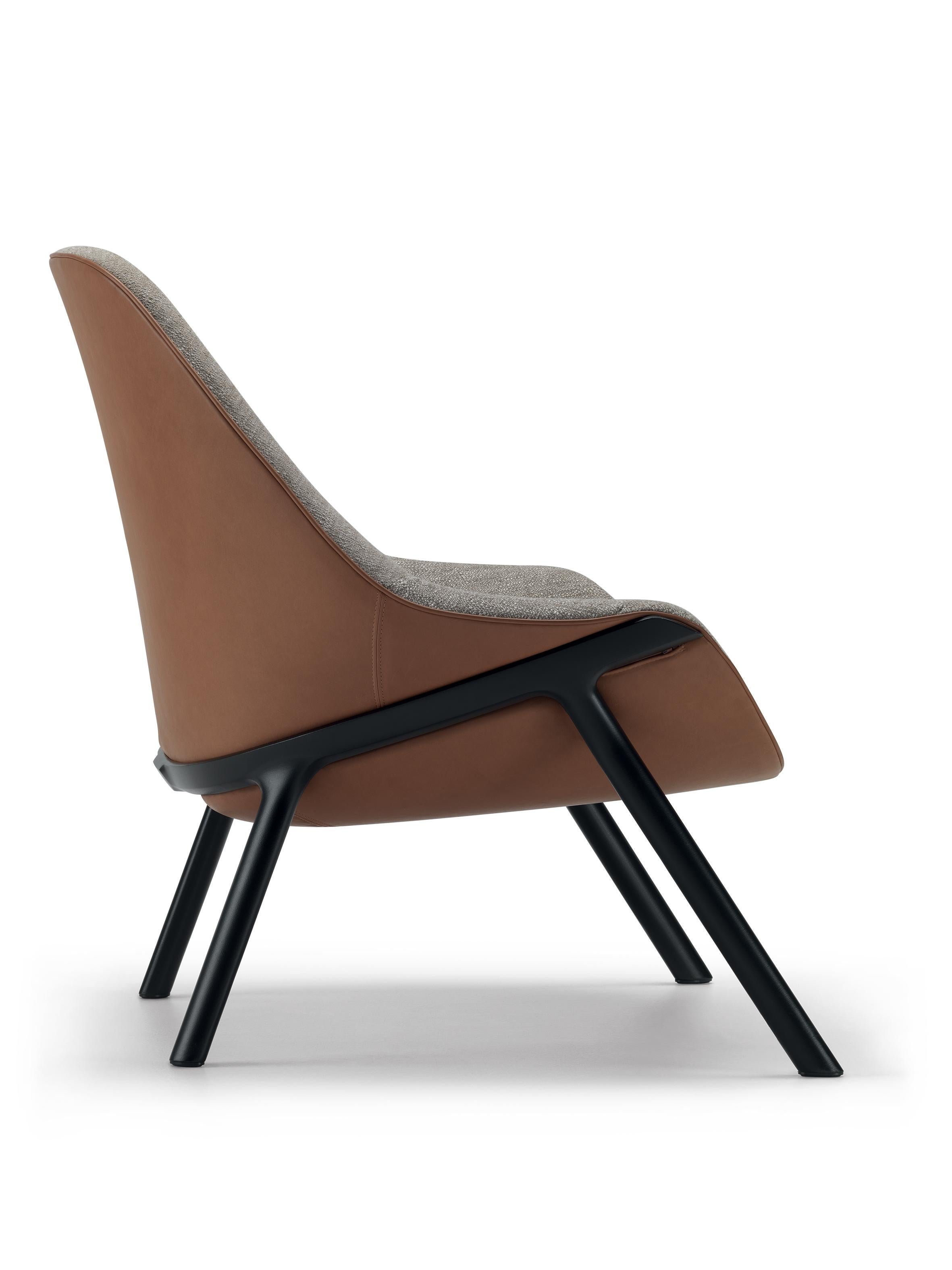 Alias 038 Gran Kobi Essentiel Armchair with Brown/Grey Seat and Lacquered Frame by Patrick Norguet

Armchair with structure in lacquered aluminium. Cushion in expanded polyurethane with cover in fabric or leather.Cover is not removable.It is