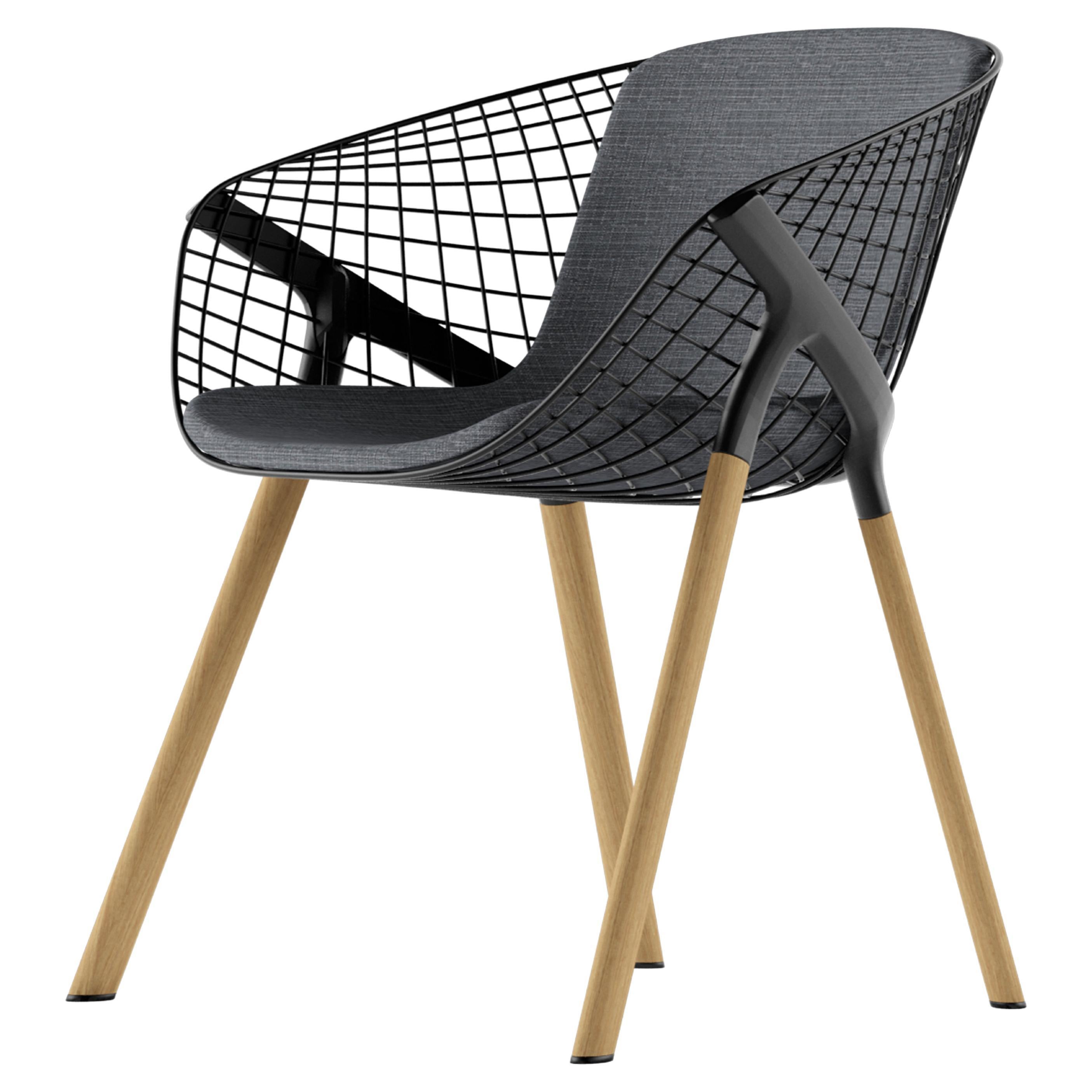 Alias 041 Kobi Chair with Medium Pad in Black Lacquered with Natural Oak Frame