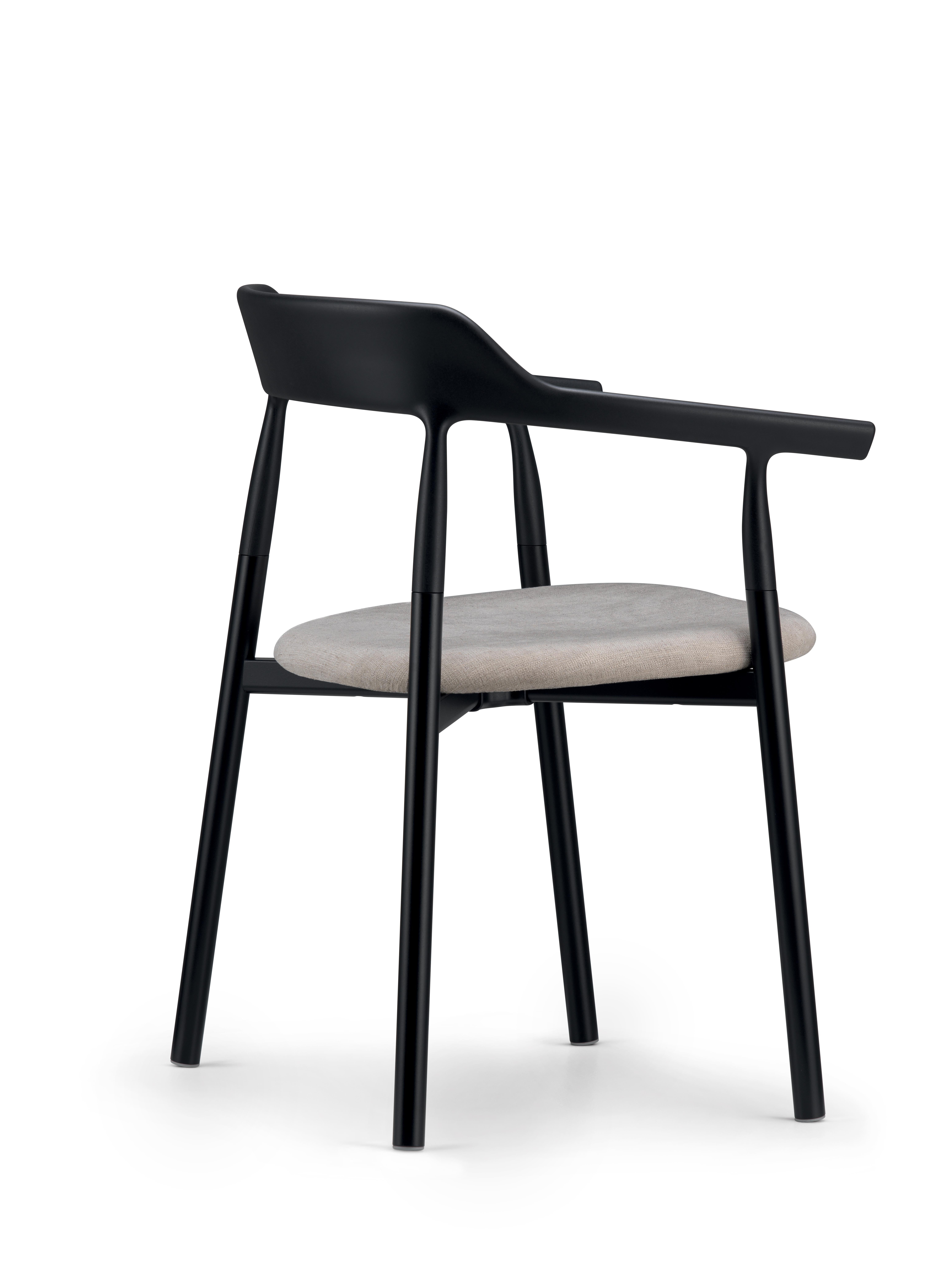 Alias 10E Twig Comfort Chair mit weißer Polsterung und schwarz lackiertem Stahlgestell by Nendo

Stuhl mit Gestell aus lackiertem Stahl; Rückenlehne aus massivem, lackiertem Kunststoff; Sitz aus massivem, lackiertem oder mit Stoff oder Leder