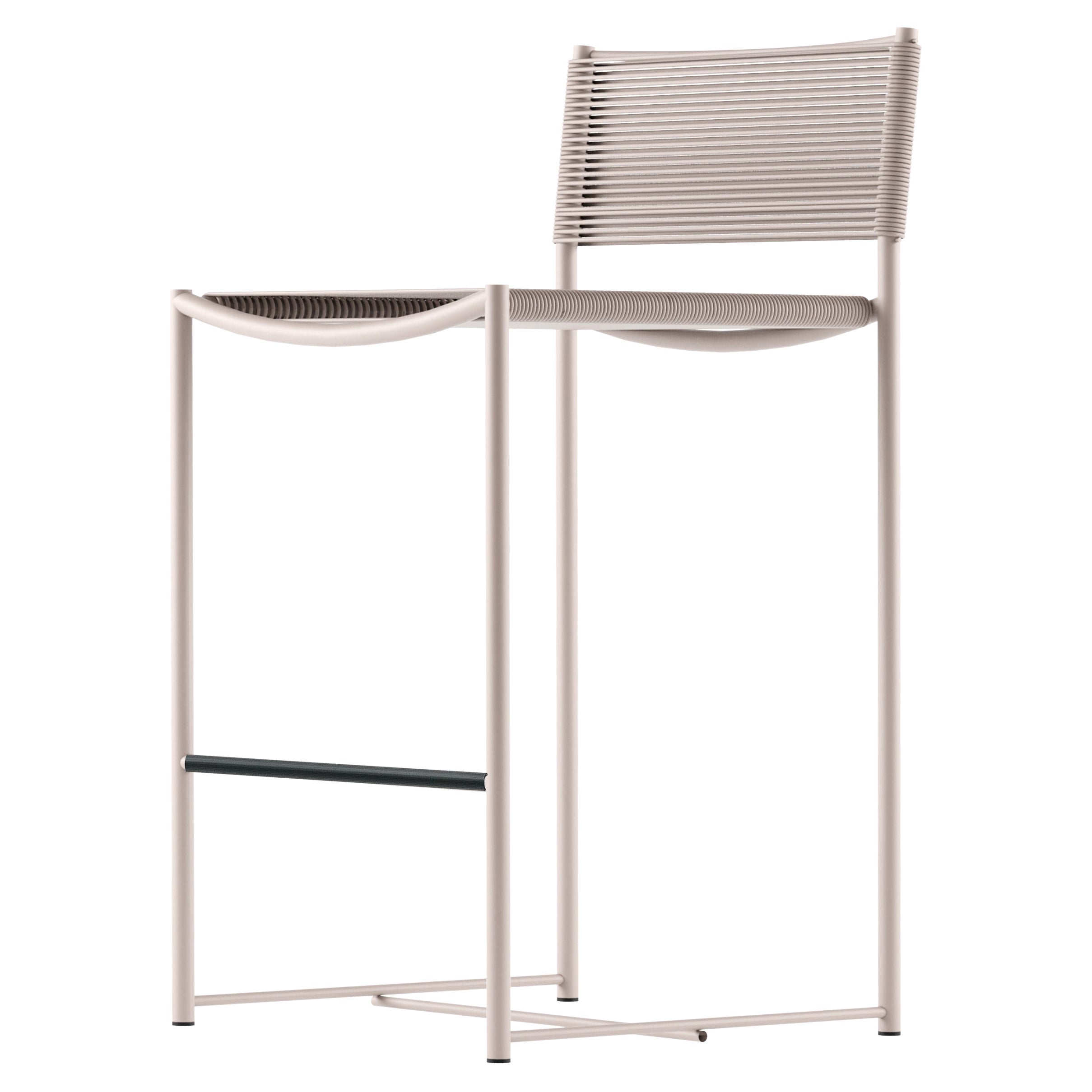 Tabouret spaghetti Alias 164 avec assise en PVC beige et cadre en acier laqué sable