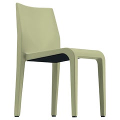 Silla Laleggera Alias 301 en piel plena flor beige de Riccardo Blumer