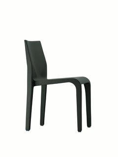 Chaise Alias 301 Laleggera en cuir marron foncé entièrement réalisée par Riccardo Blumer