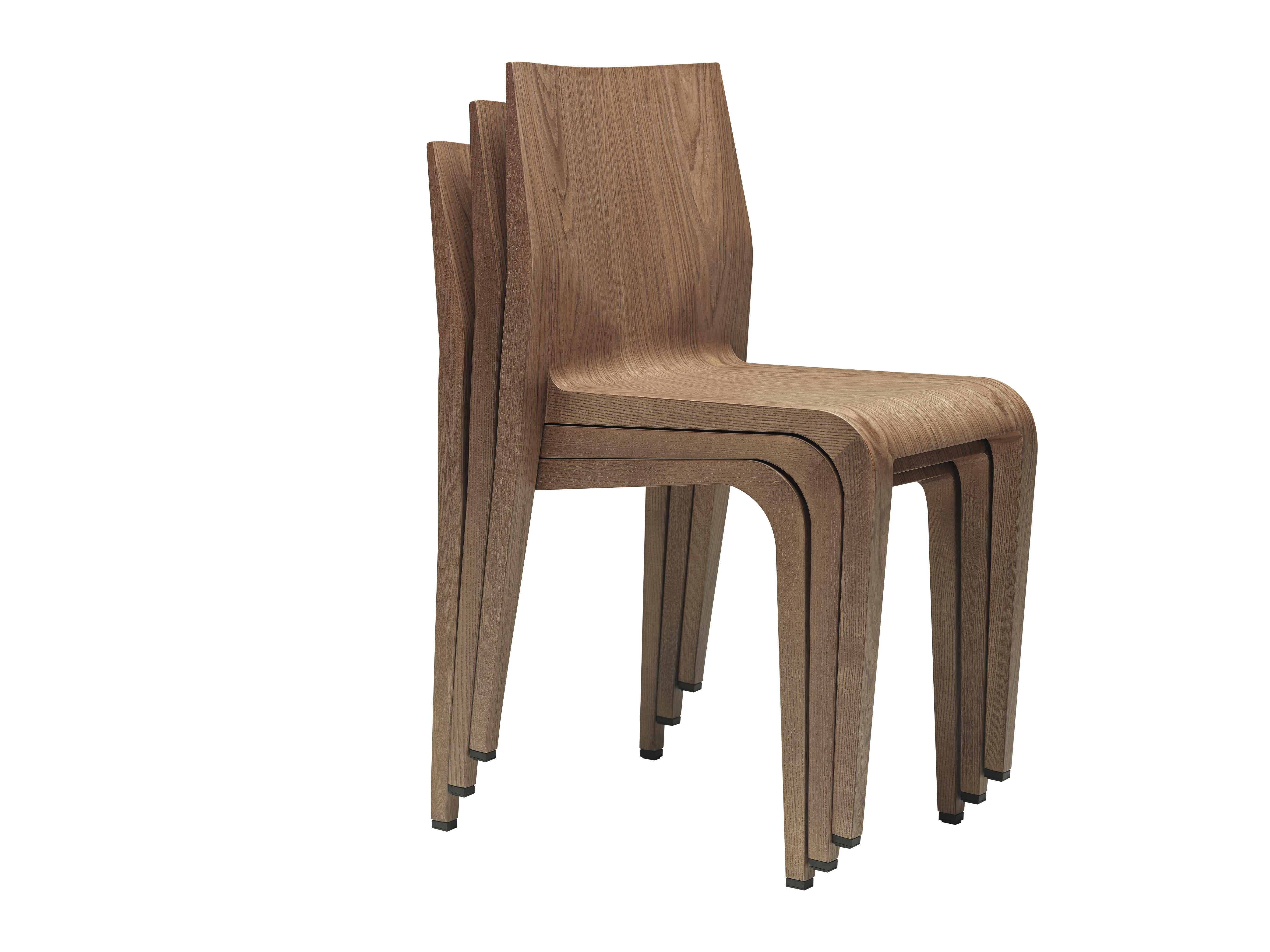 Alias 301 Laleggera Chair in Oak Canaletto Walnut Wood by Riccardo Blumer In New Condition For Sale In Brooklyn, NY
