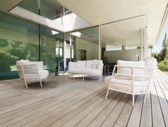 Alias 371_O Divano a 2 posti Dehors con sedile grigio chiaro e struttura laccata nera