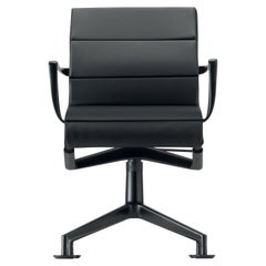Alias 447 Chaise Meetingframe+ Tilt 47 en maille noire avec cadre en aluminium laqué
