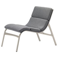 Chaise  accoudoirs Alias 462 en maille de sable et assise grise avec cadre laqu