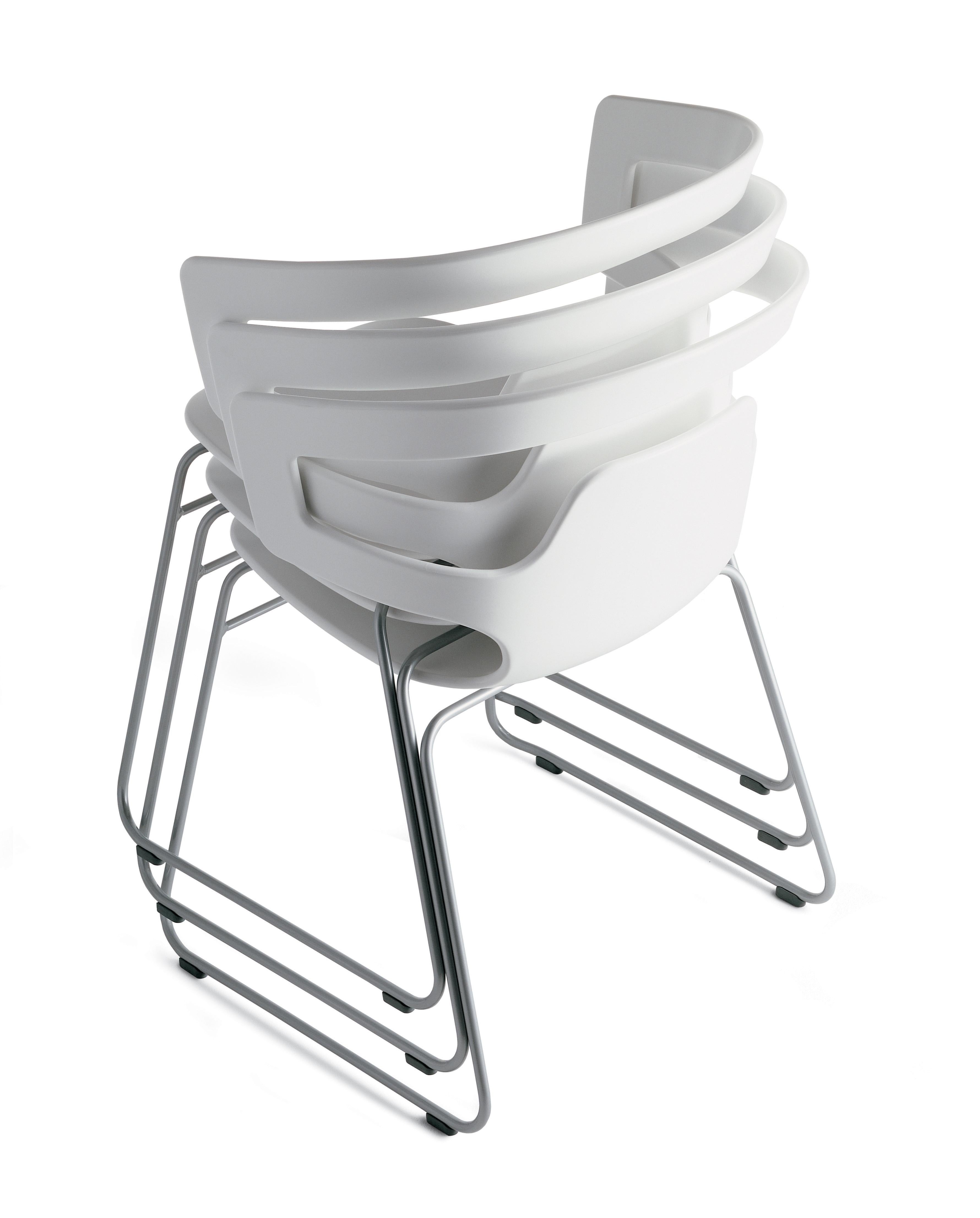 Alias 501 Segesta Sledge Chair in White & Chromed Steel Frame by Alfredo Häberli In New Condition For Sale In Brooklyn, NY
