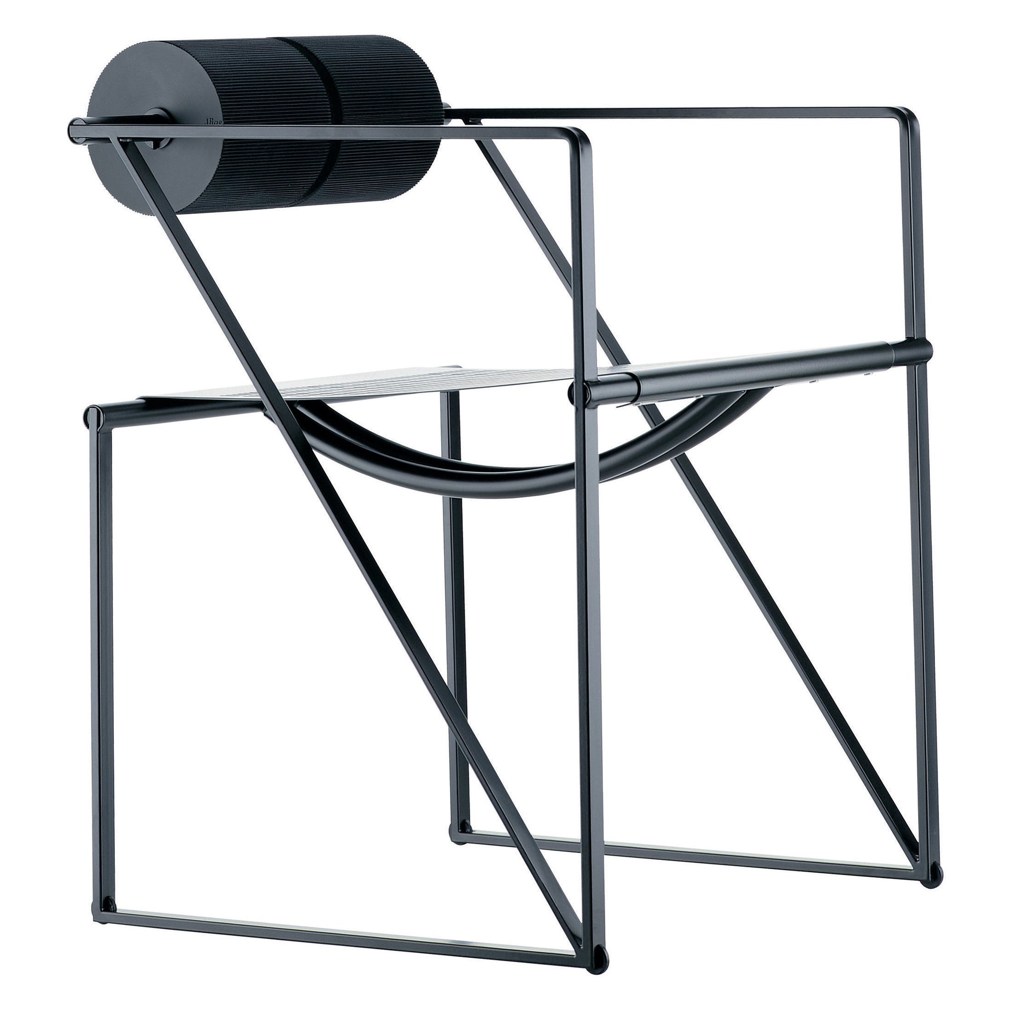 Alias 602 Seconda armchair in Black