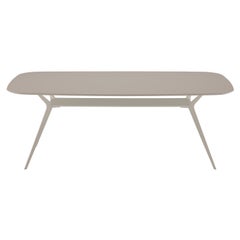 Table biplane Alias 40D avec plateau en MDF sable et cadre en aluminium laqué sable