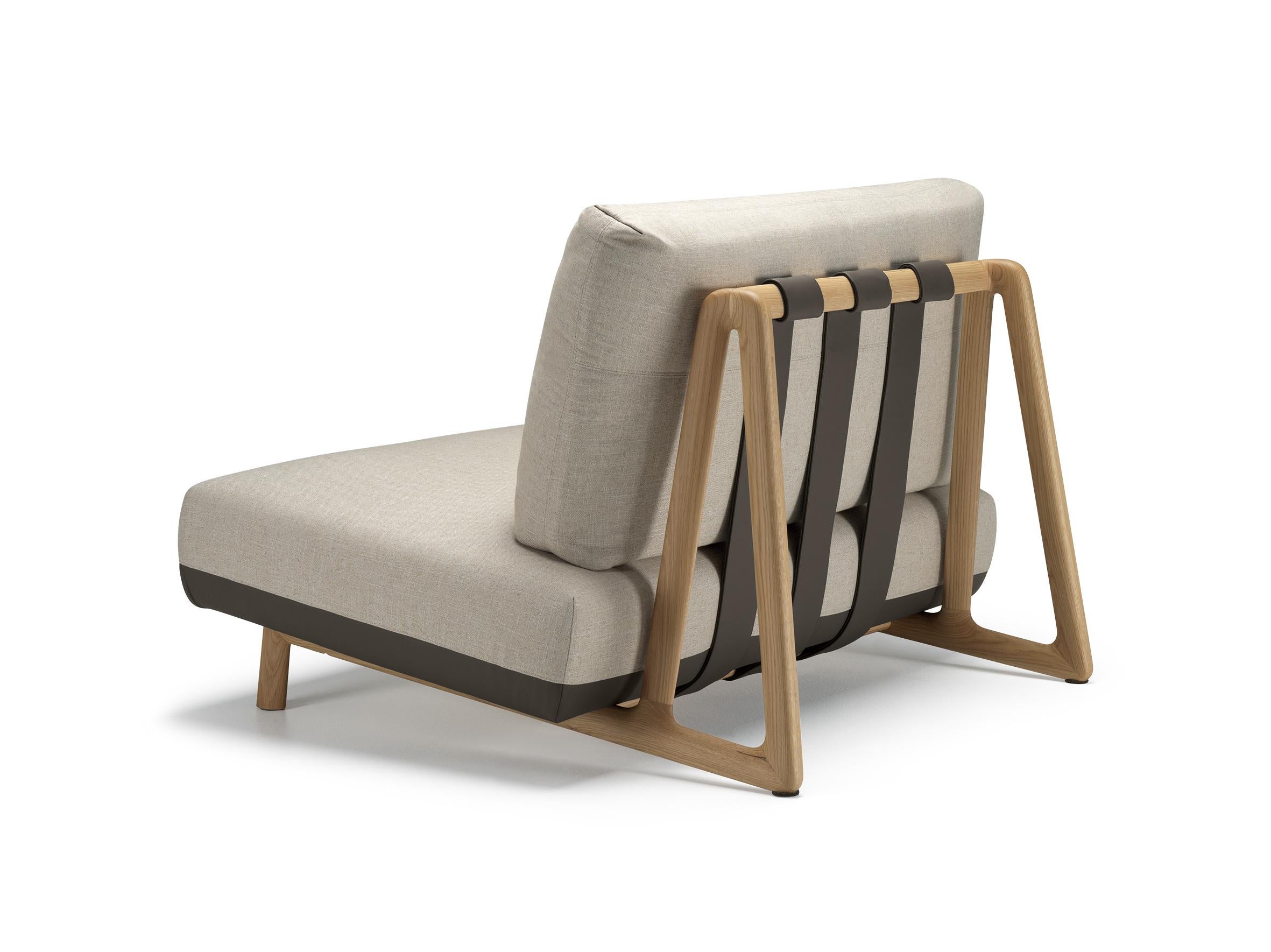 Italian Alias D10 Trigono Armchair in Beige Upholstery with Natural Oak Frame For Sale