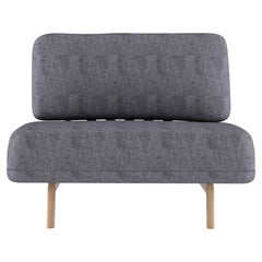 Fauteuil Trigono Alias D10 en tissu gris avec cadre en chêne naturel