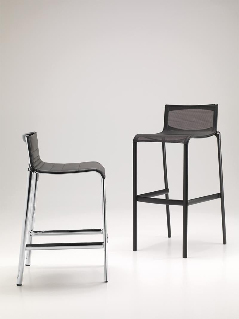 Italian Alias Frame 41A Stool in Black Upholstery with Black Lacquered Aluminium Frame For Sale