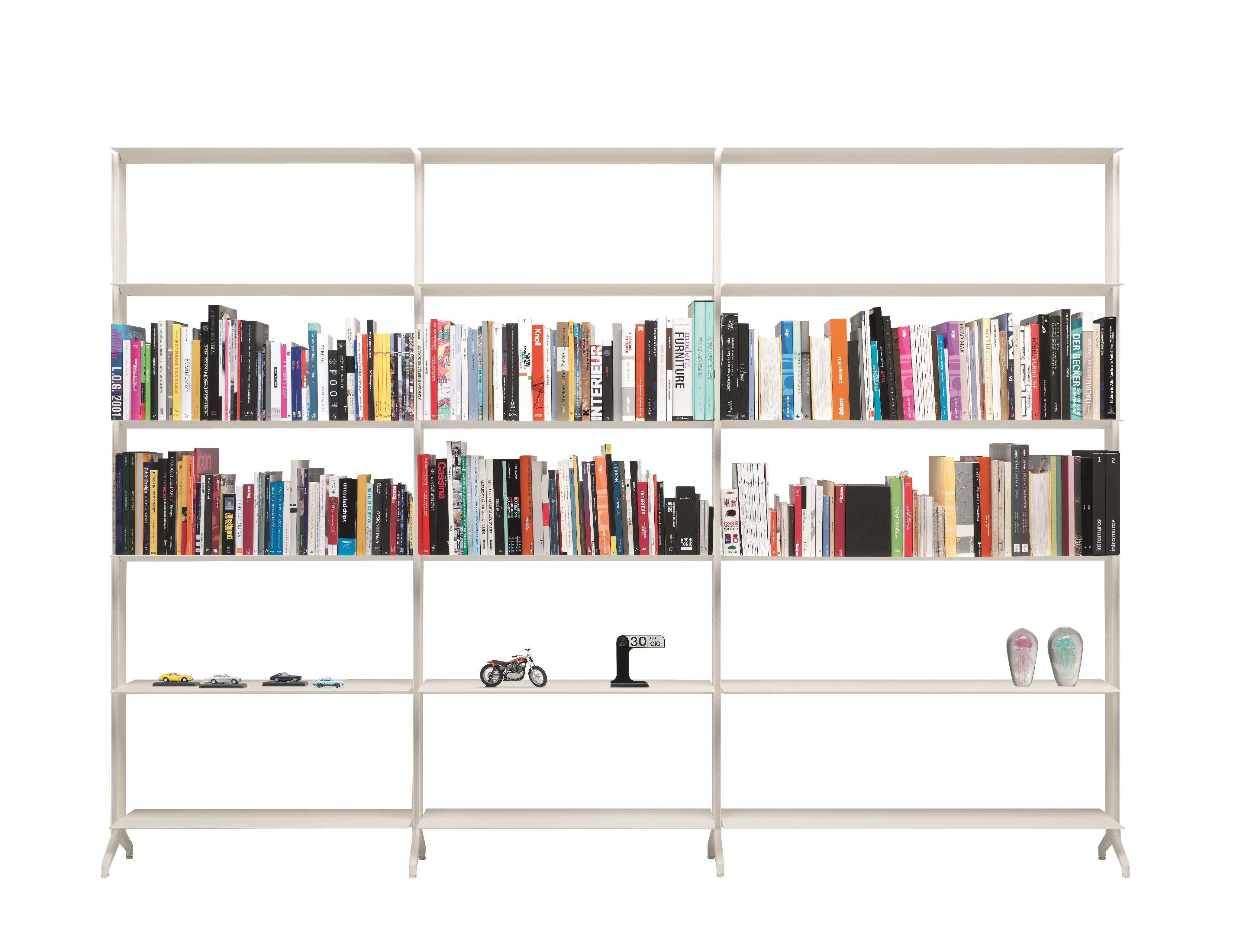 Alias J09 Aline Bookshelf in White Lacquered Aluminum Frame by Dante Bonuccelli In New Condition For Sale In Brooklyn, NY