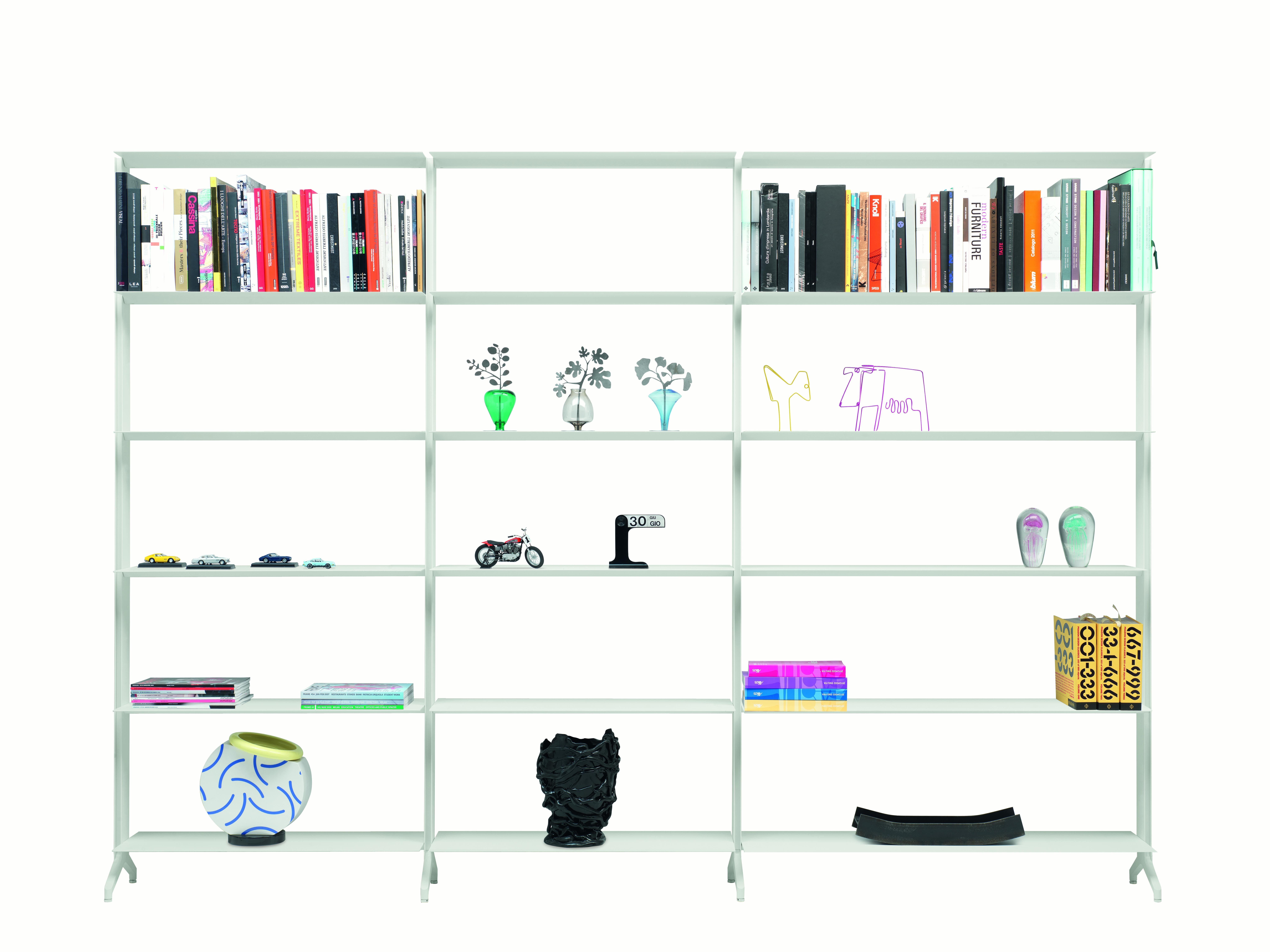 Contemporary Alias J09 Aline Bookshelf in White Lacquered Aluminum Frame by Dante Bonuccelli For Sale