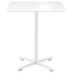 Grande table à croix Alias 574 avec plateau blanc et base en acier laqué