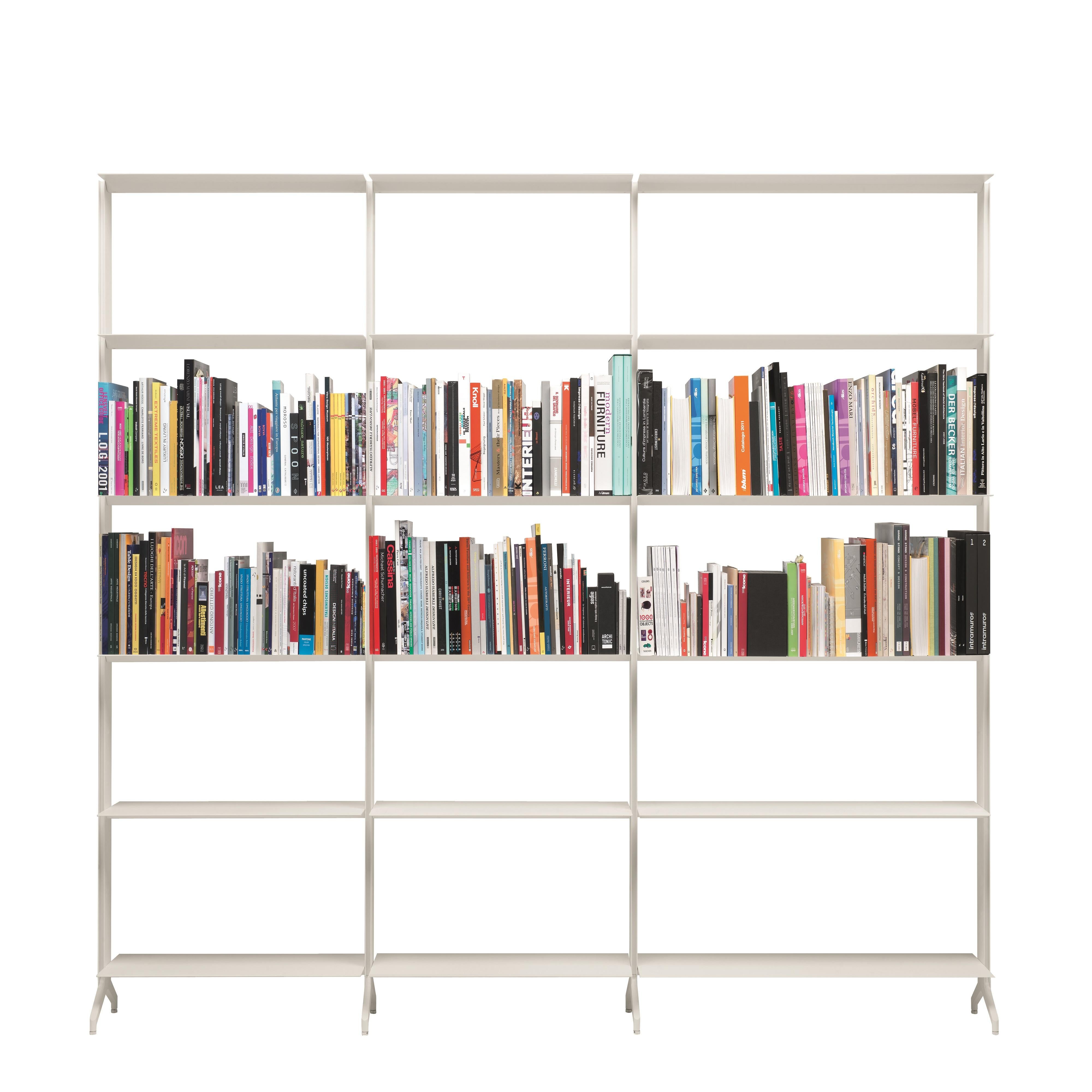 Alias Large J09 Aline Bookshelf in White Lacquered Aluminum Frame by Dante Bonuccelli

Bookshelf with structure in extruded aluminium and shelves in lacquered aluminium 360mm depth. Height adjustable feet in matt anodized aluminum.Self standing