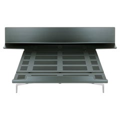 Cama Alias LL8 Legnoletto en lacado mate negro y patas de aluminio pulido
