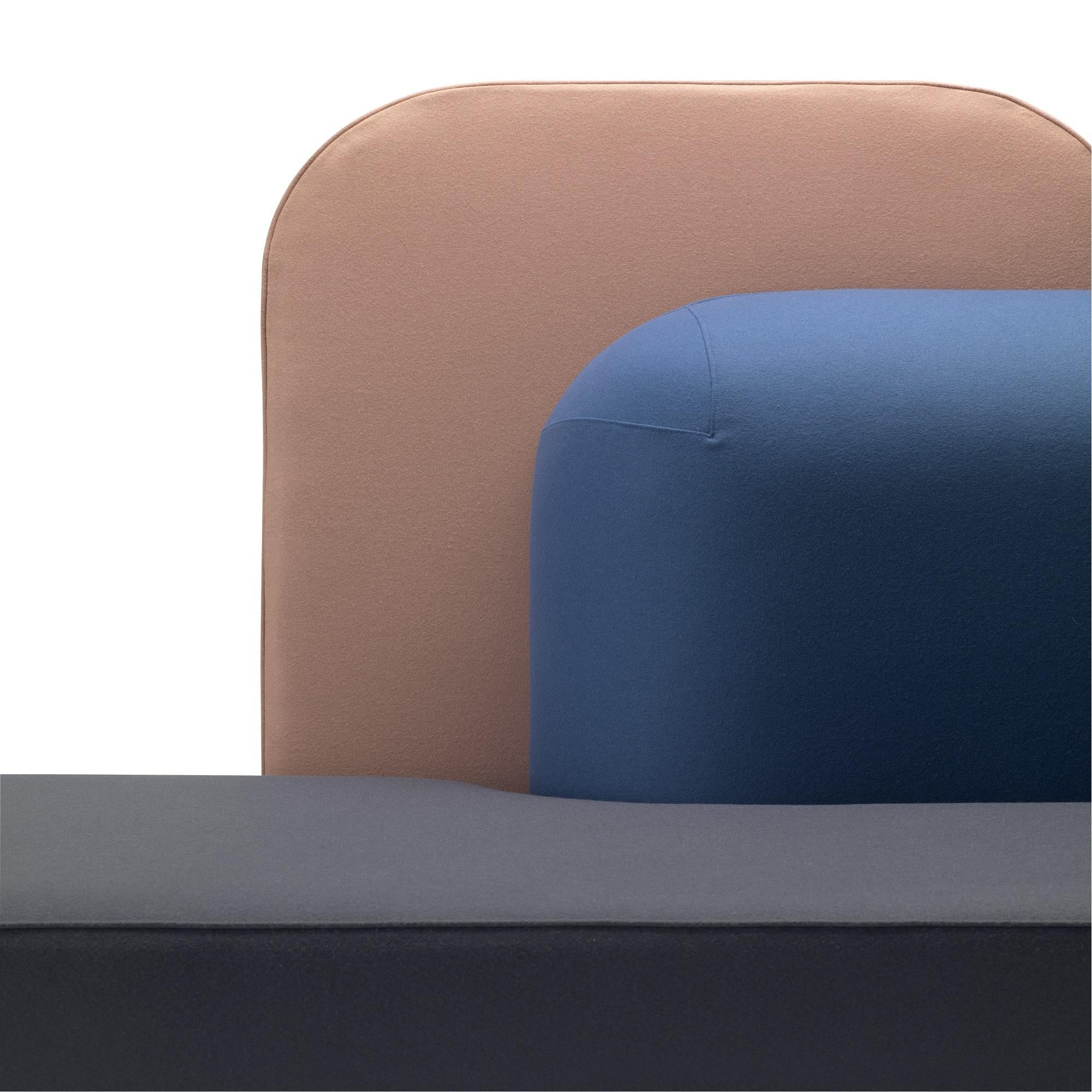 Alias Okome 004 Upholstered Seat with Backrest by Nendo

Seat composition with seat and backrest with removable cover in eco-leather Serge Ferrari®, Alias®, Camira® or Kvadrat® fabric.OPTIONAL:Small table with drawer for cable management in