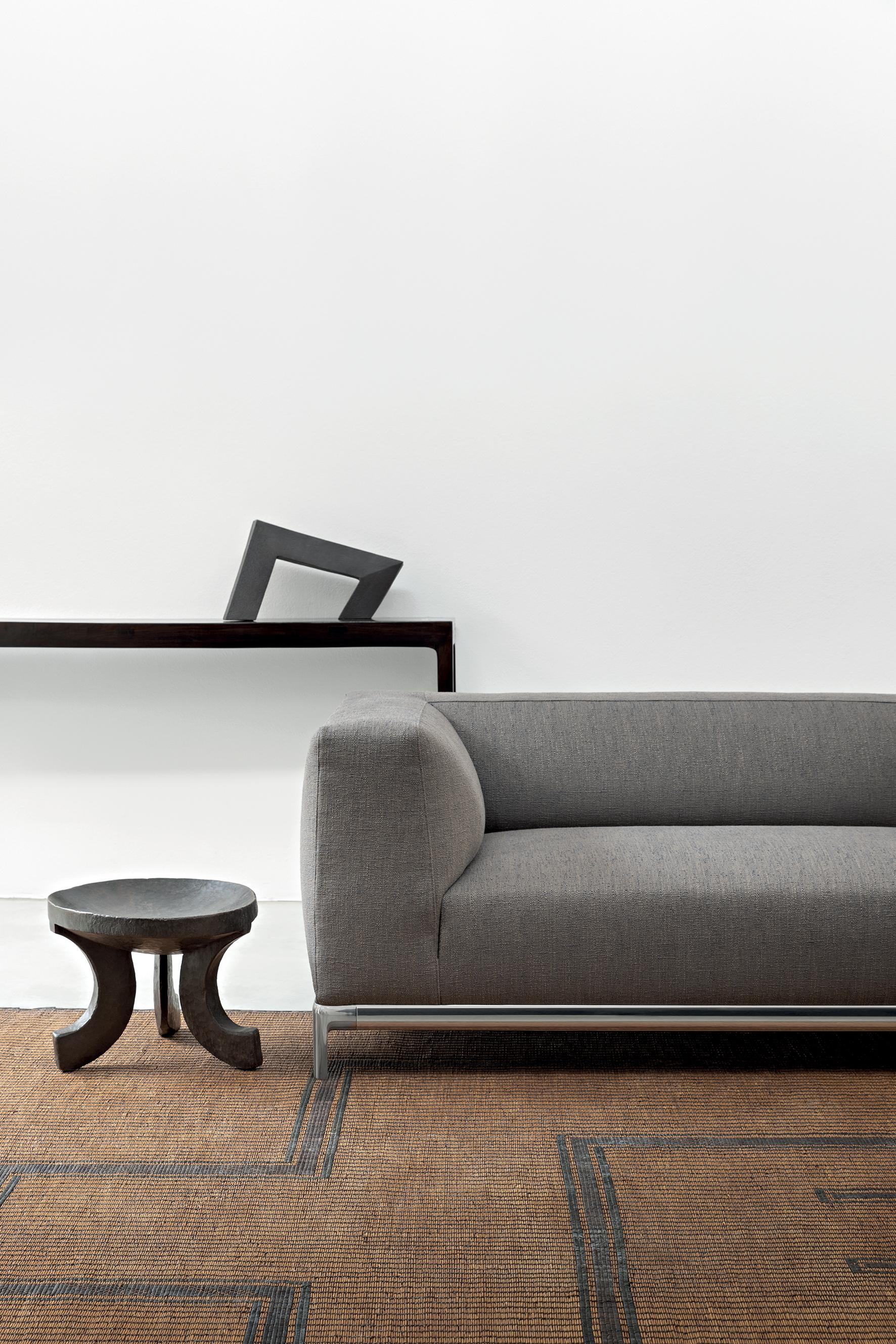 Laccato Alias P33 AluZen Soft Sofa 3 posti con rivestimento e struttura in alluminio laccato in vendita