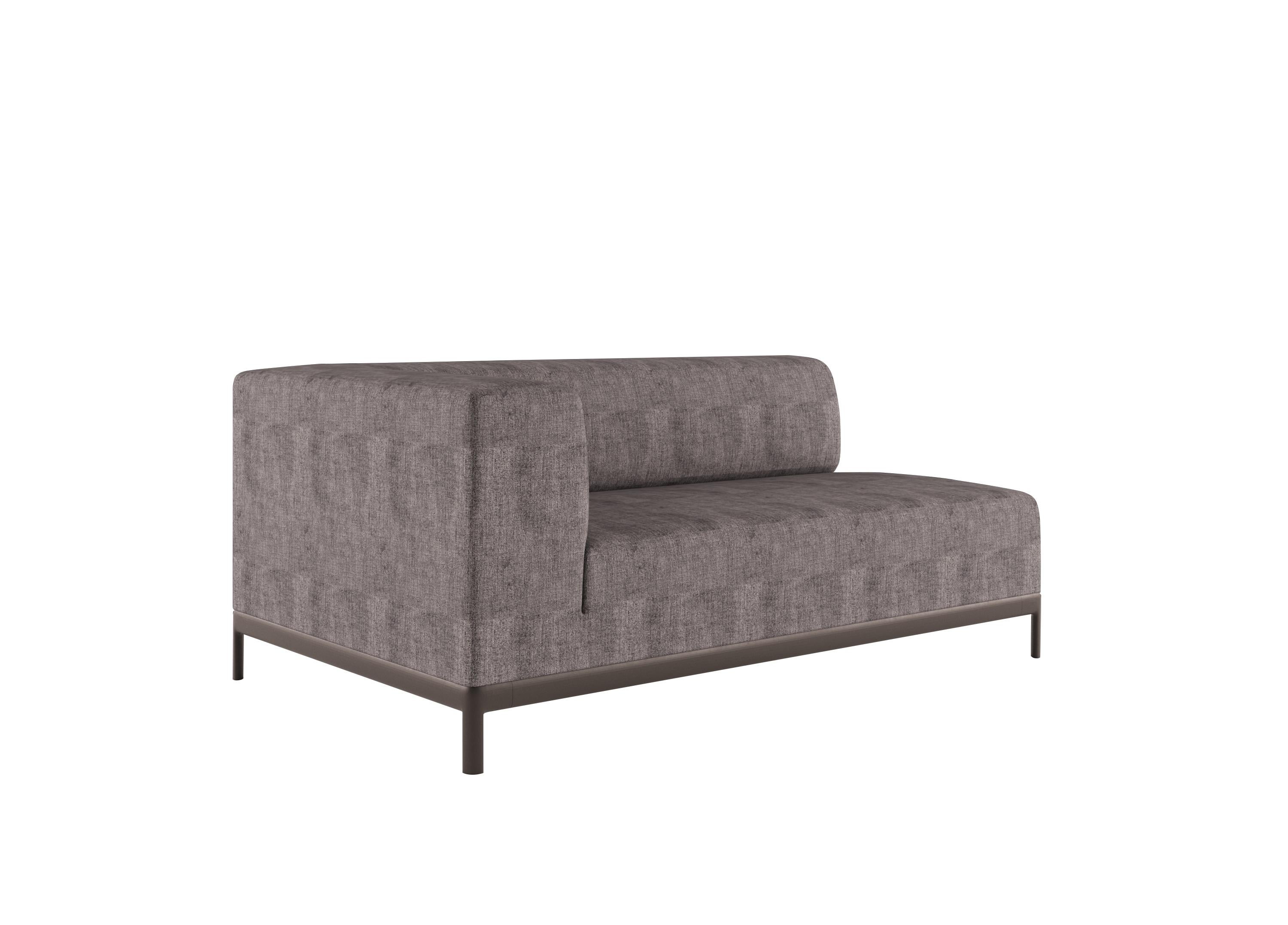 Alias P37 AluZen Soft Angular Sofa with Upholstery and Lacquered Aluminum Frame by Ludovica+Roberto Palomba

Modular corner element with structure in lacquered or polished aluminium.Seat, back and armrest with removable cover in fabric or