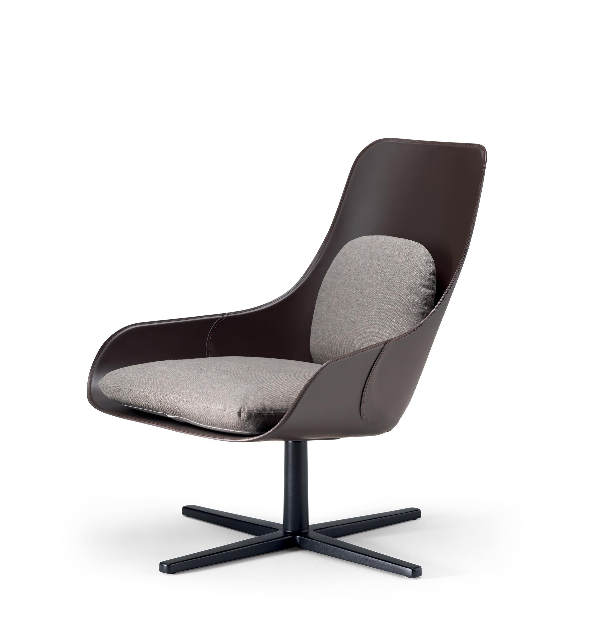 Laqué Alias R01 Violon Soft Lounge Chair et Pouf  Par Paolo Rizzatto en vente