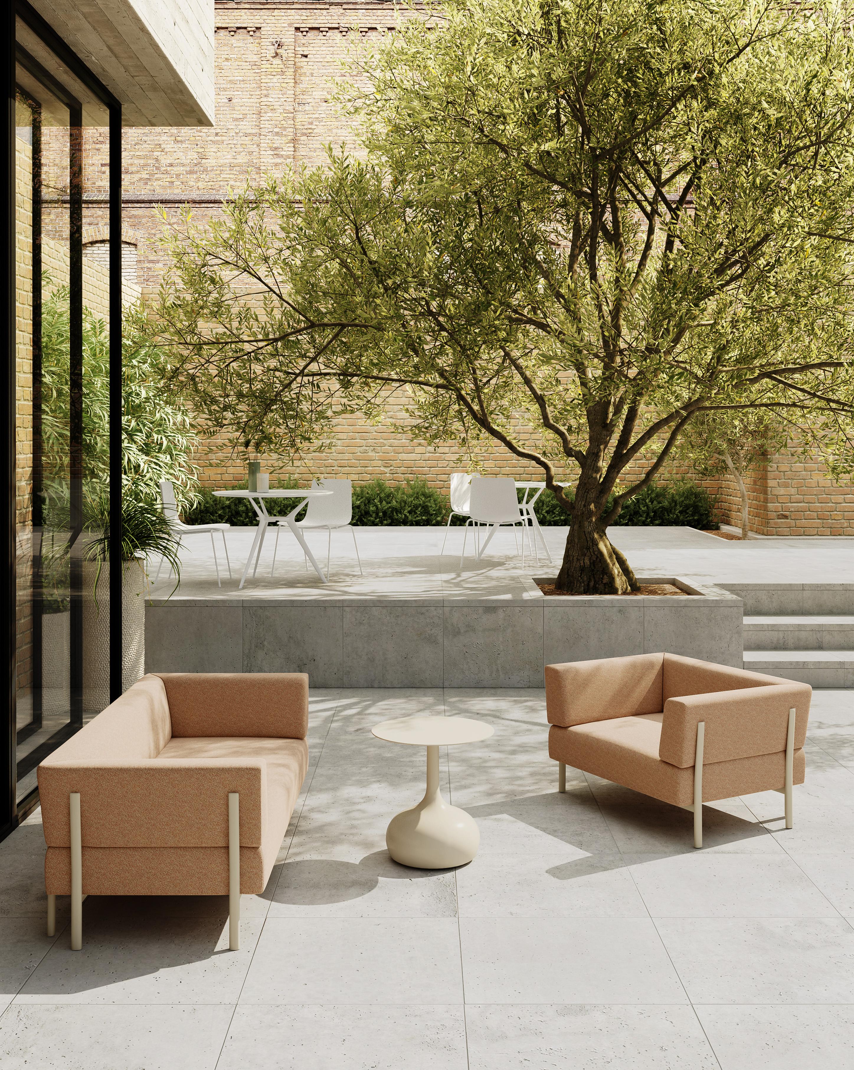 Alias T01_O Ten Outdoor Armchair in Beige with Sand Lacquered Aluminum Frame by PearsonLloyd

Armchair for outdoor use with lacquered die-cast aluminium legs and stainless steel frame.Seat, back and armrests with removable cover in fabric or