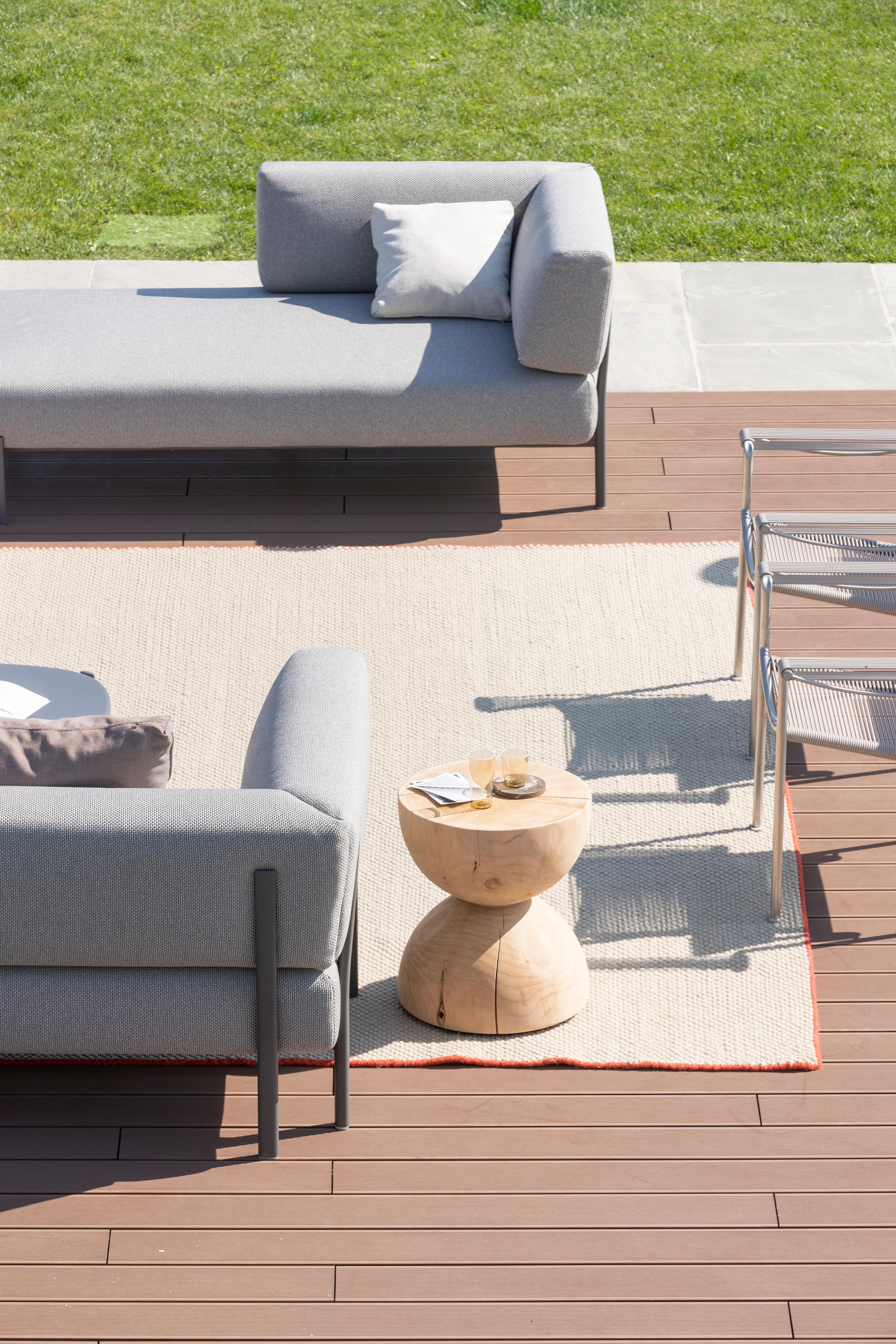 Ensemble de dix canapés d'extérieur Alias T04+T06 en blanc avec cadre en aluminium laqué sable en vente 4