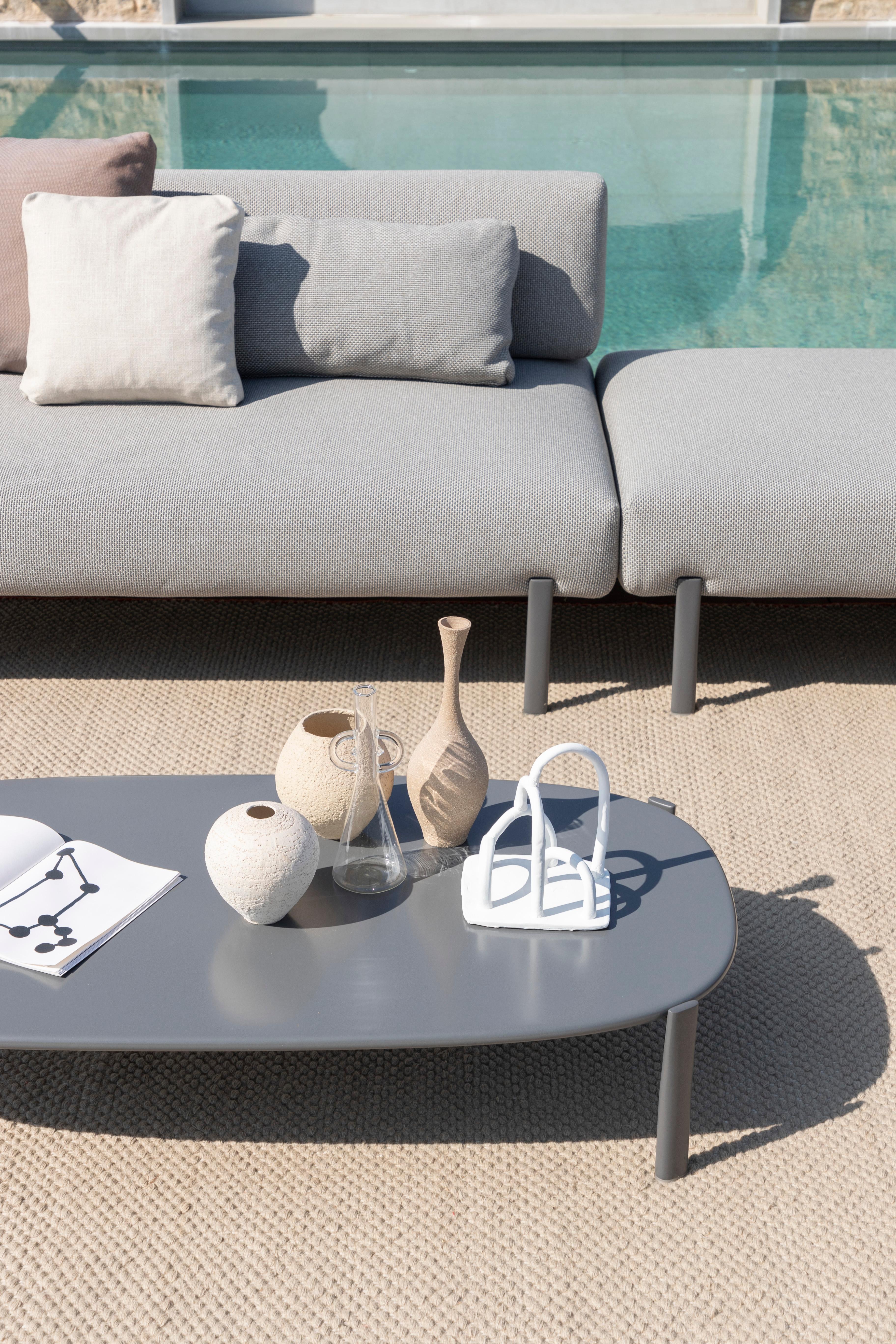 Alias T05+T07 Ten Outdoor Sofa Set and Pouf in White with Sand Lacquered Frame In New Condition For Sale In Brooklyn, NY