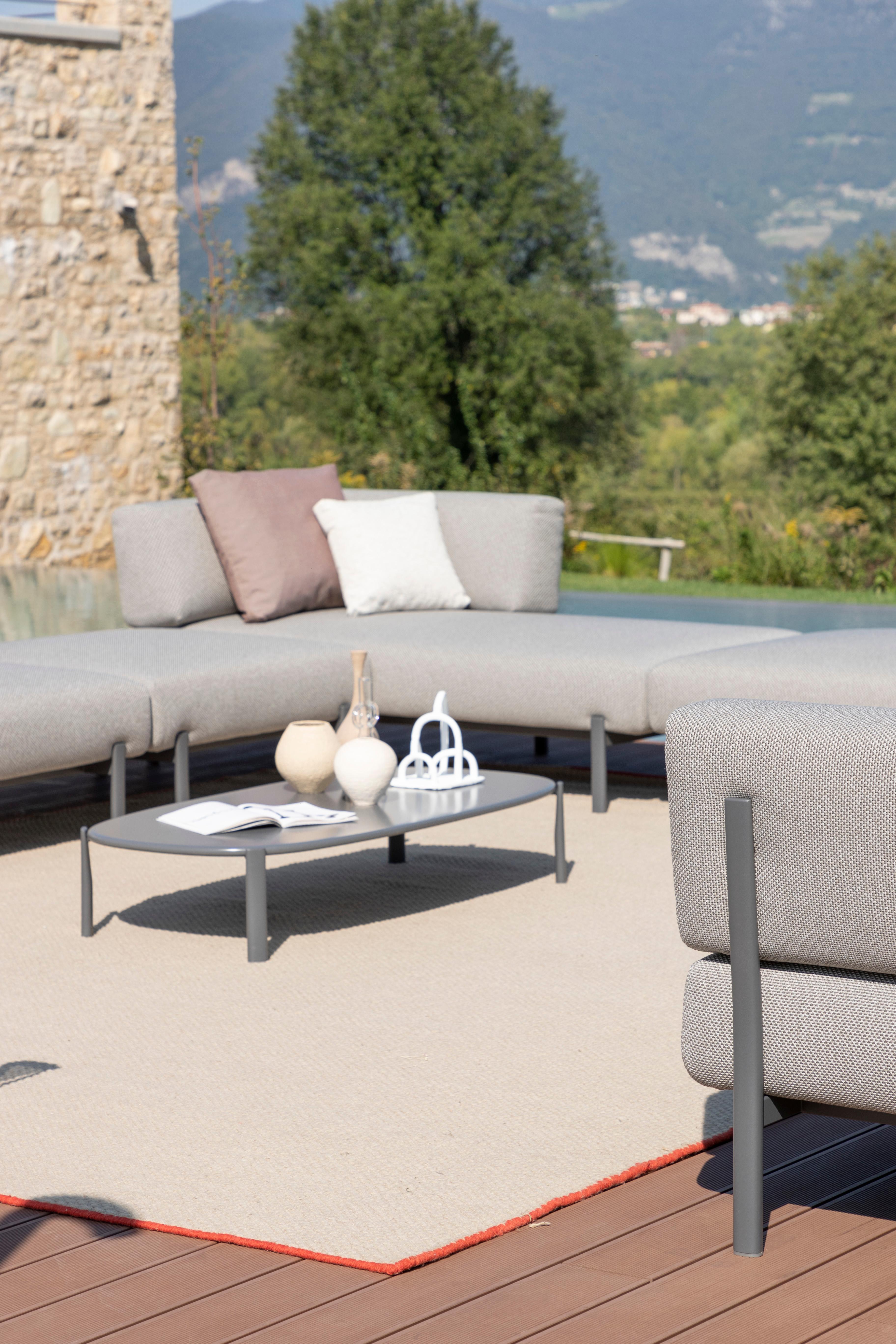Alias T05+T07 Ten Outdoor Sofa Set and Pouf in White with Sand Lacquered Frame For Sale 1