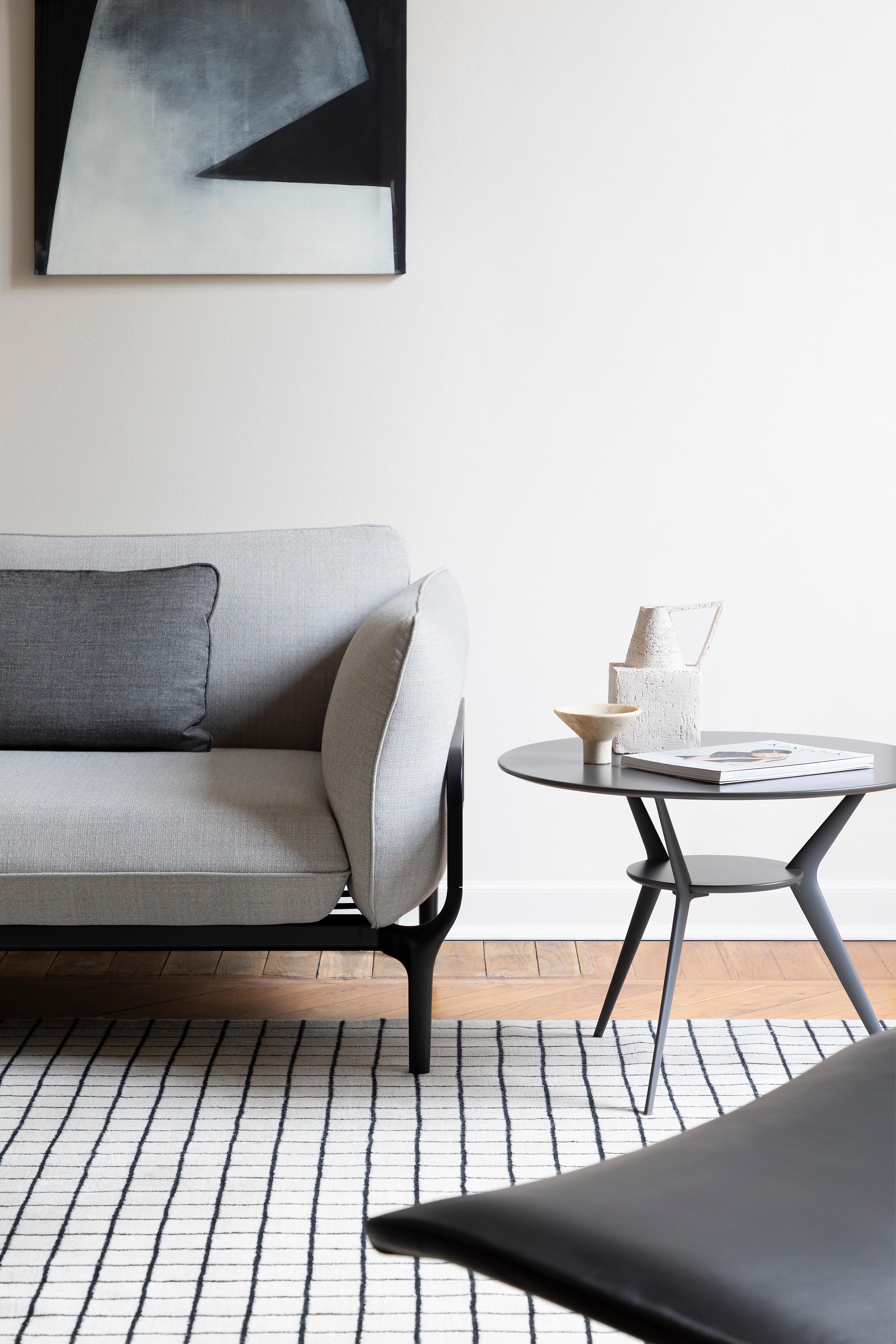 Italian Alias V02 Vina Sofa in Pomice Upholstery with Cushions & Polished Aluminum Frame For Sale
