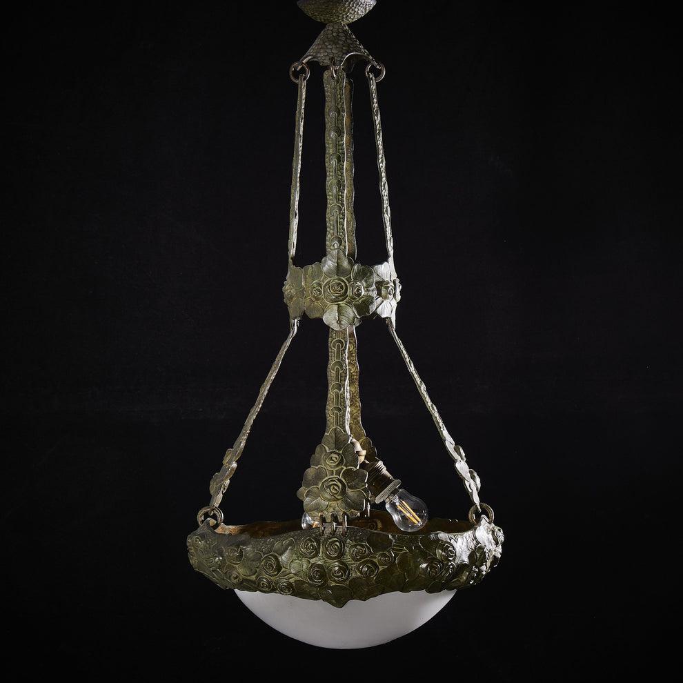 Svedese Alice Nordin, pendente in bronzo e paralume in vetro, Böhlmarks, 1910 Jugend, Svezia in vendita