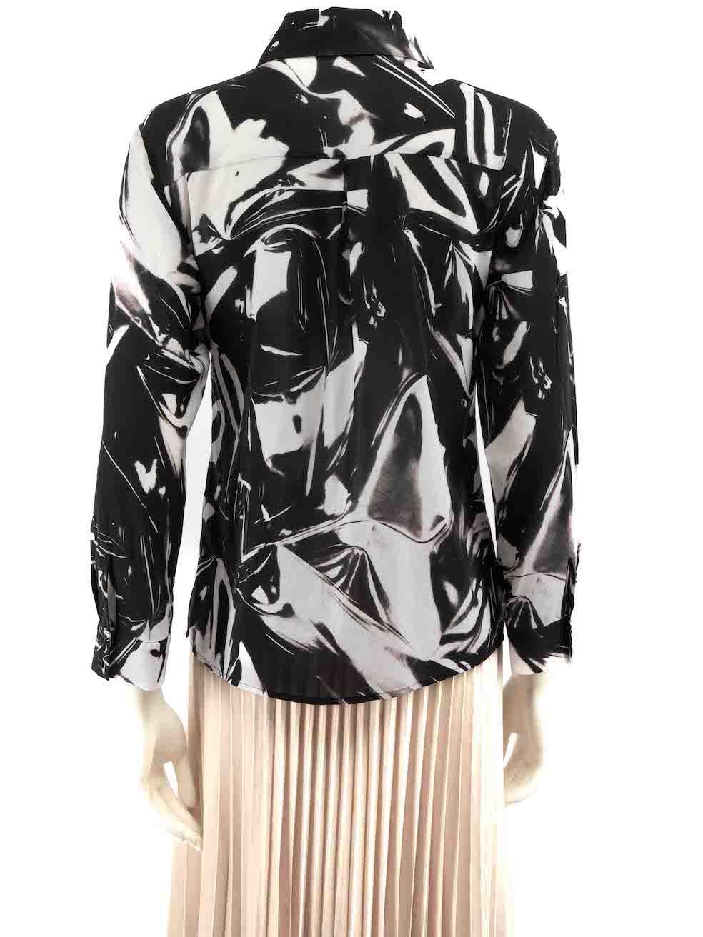 Alice + Olivia Black Abstract Print Sheer Blouse Size S In Good Condition For Sale In London, GB