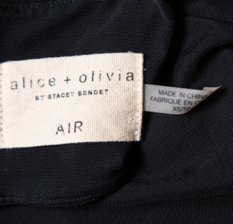 Alice + Olivia Black Knit Back Open Detail Short Sleeve Crop Top XS For Sale 2