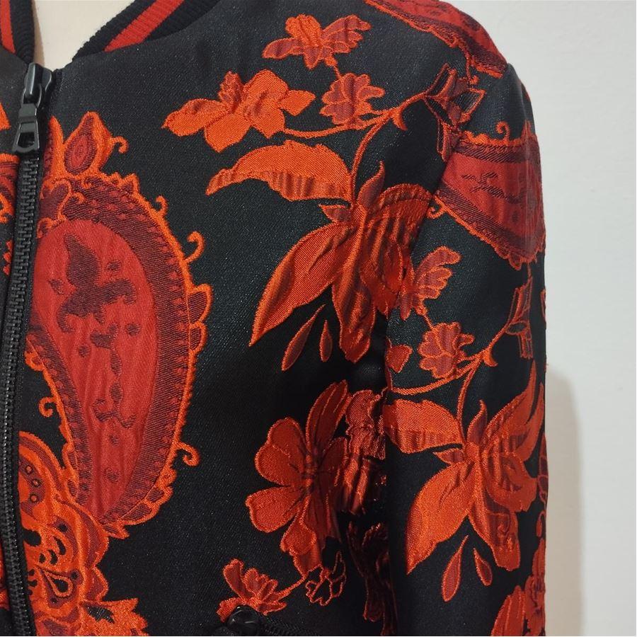 Alice + Olivia Floral jacket size M In Excellent Condition For Sale In Gazzaniga (BG), IT