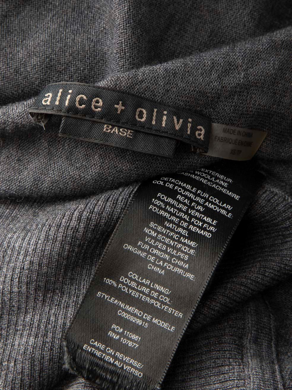 Alice + Olivia Grey Wool Fur Collar Cardigan Size XS For Sale 1