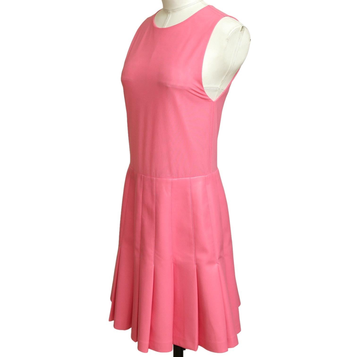 Pink ALICE + OLIVIA Mini Dress CHARA PRIMROE Vegan Leather Pleated Skirt Sz6 $375 NWT For Sale