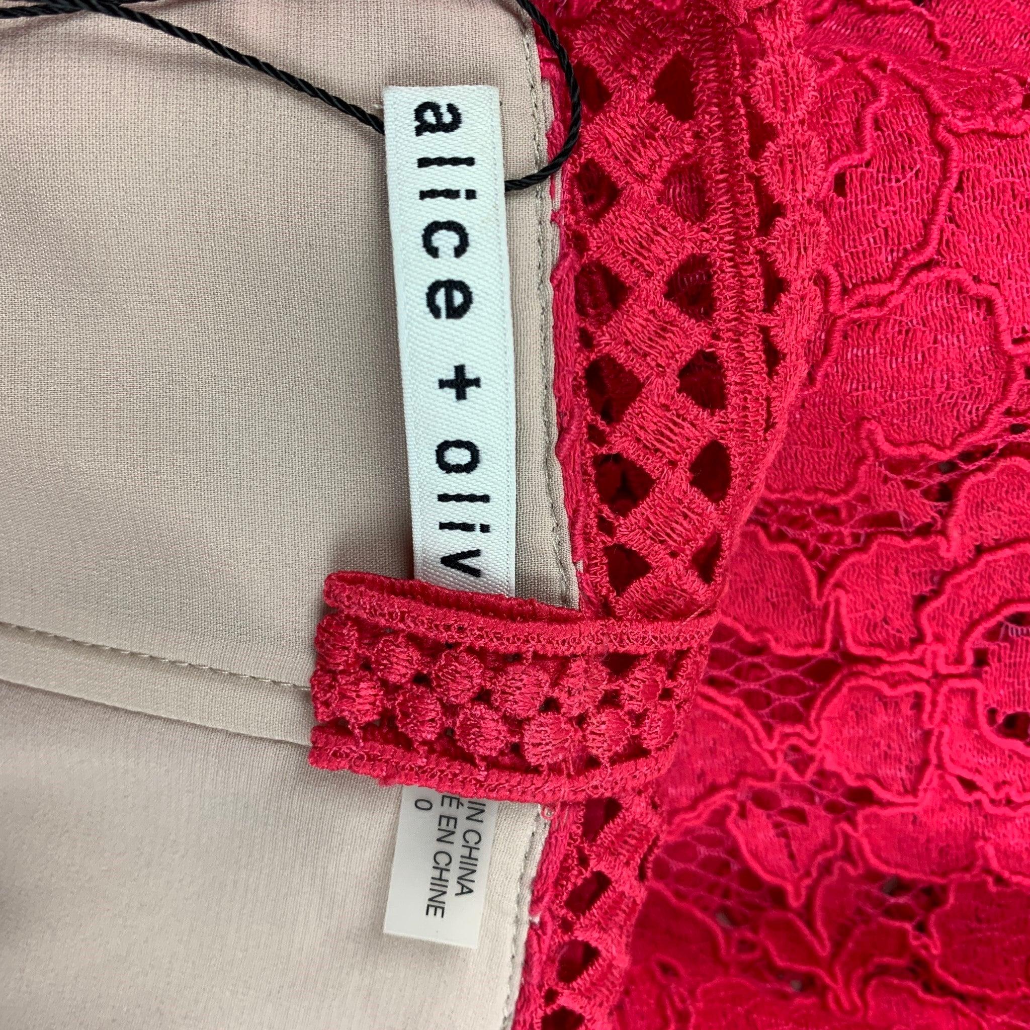 ALICE + OLIVIA Size 0 Raspberry Cotton Nylon Lace A-Line Dress For Sale 1