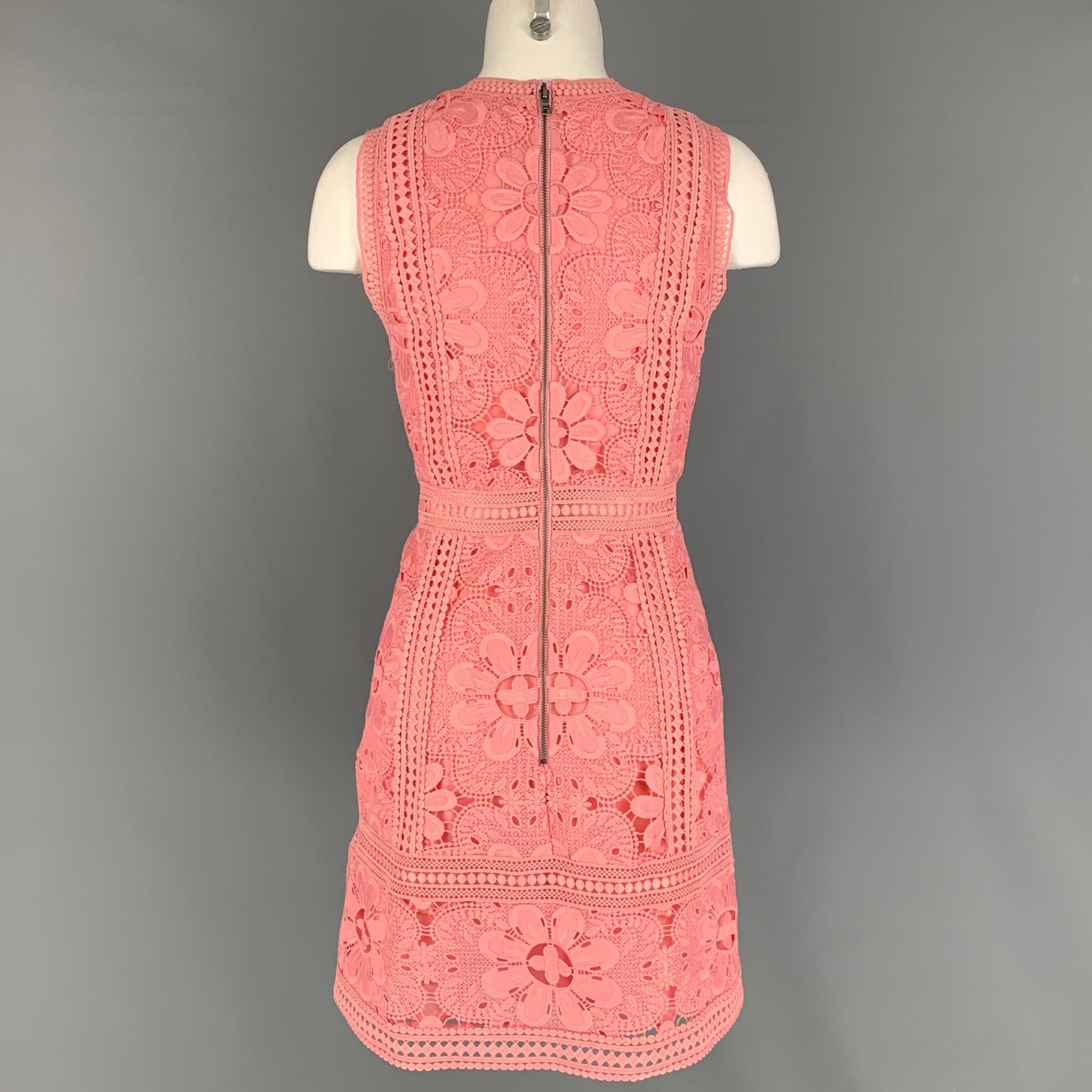 ALICE + OLIVIA Size 6 Rose Polyester Lace A-Line Dress In Good Condition For Sale In San Francisco, CA