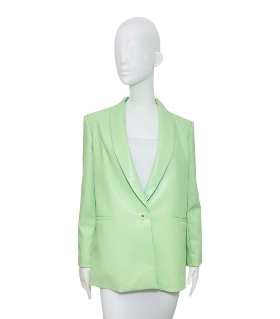 Brand New - Alice + Olivia Vegan Leather Jacket
Pistachio green 'Denny' blazer designed with boyfriend fit and shawl collar.
Detailed with single button closure and two front pockets. Rrp £390
Size – 8US
Condition – Brand New, With