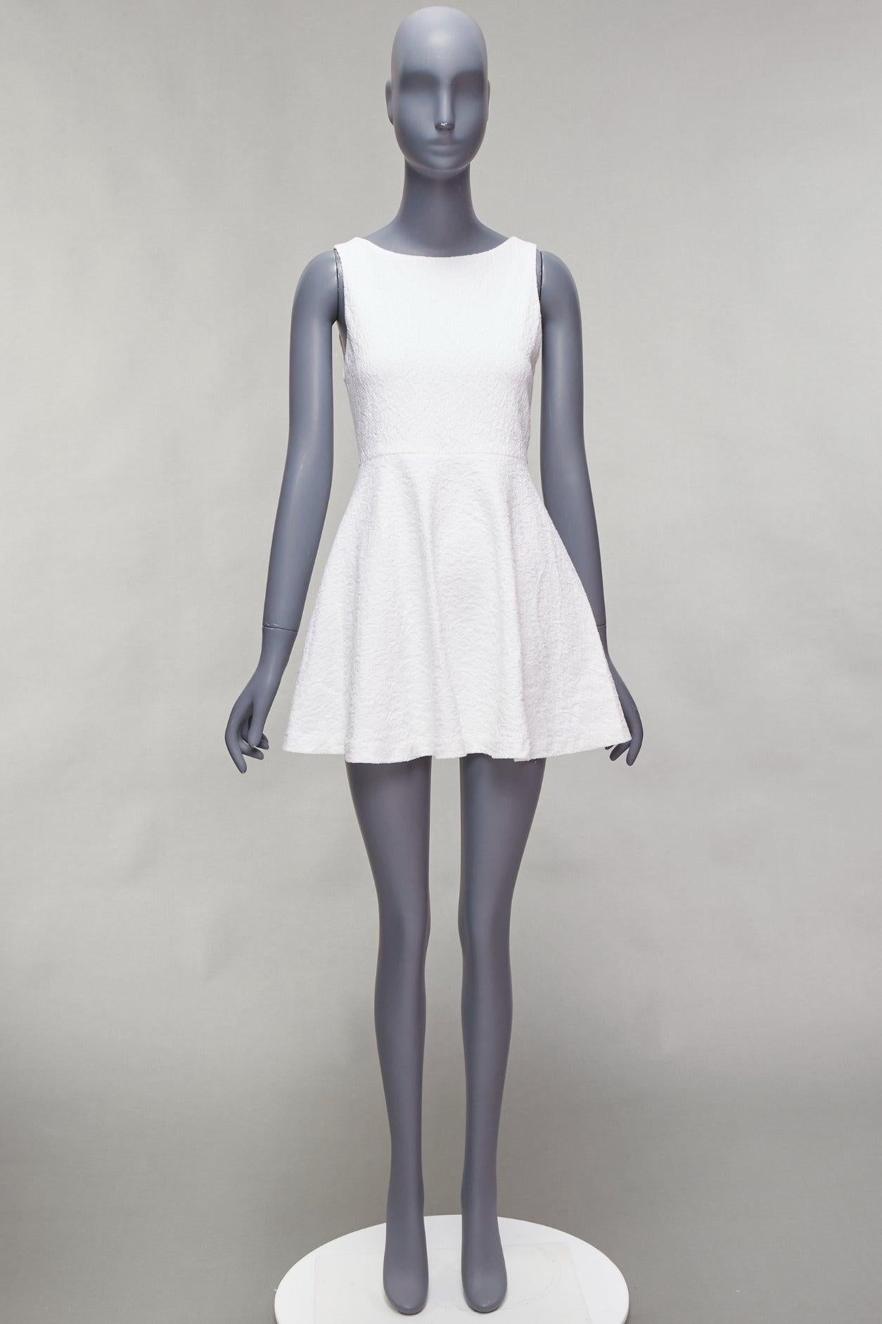 ALICE OLIVIA white cotton blend baroque jacquard fit flared dress US2 S For Sale 4