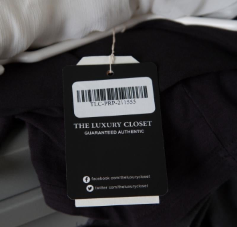 Robe de déesse Naomi + Olivia blanche à col plongeant S Pour femmes en vente