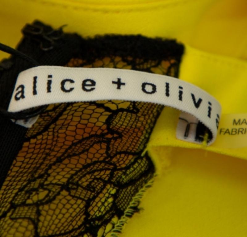 Women's Alice + Olivia Yellow Crepe Lace Trim Detail Sleeveless Poppy Crop Top XS For Sale