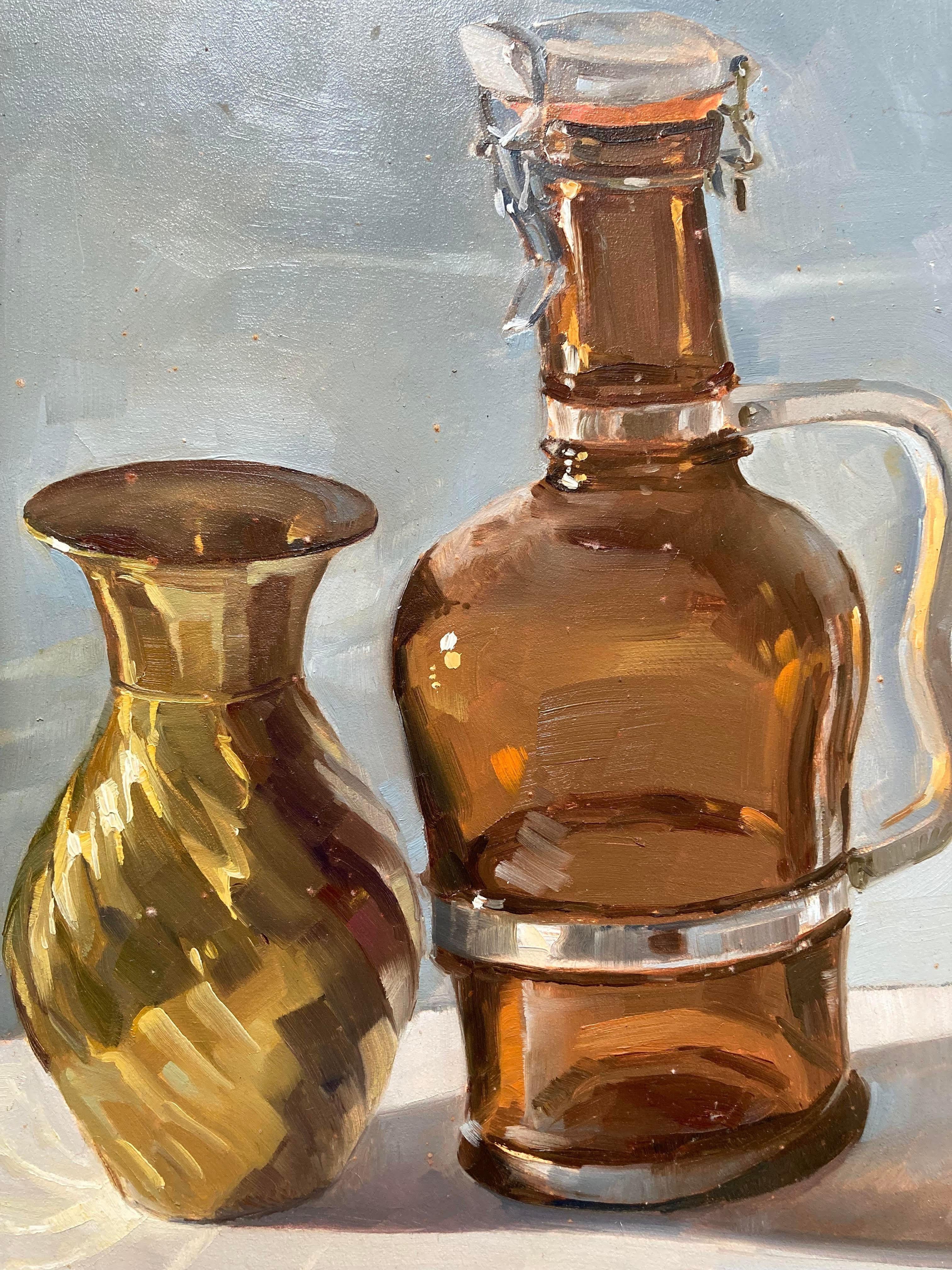 Stillleben mit Glasflaschen (Modern Fotorealistisches Stillleben Ölgemälde) – Painting von Alice Selwick