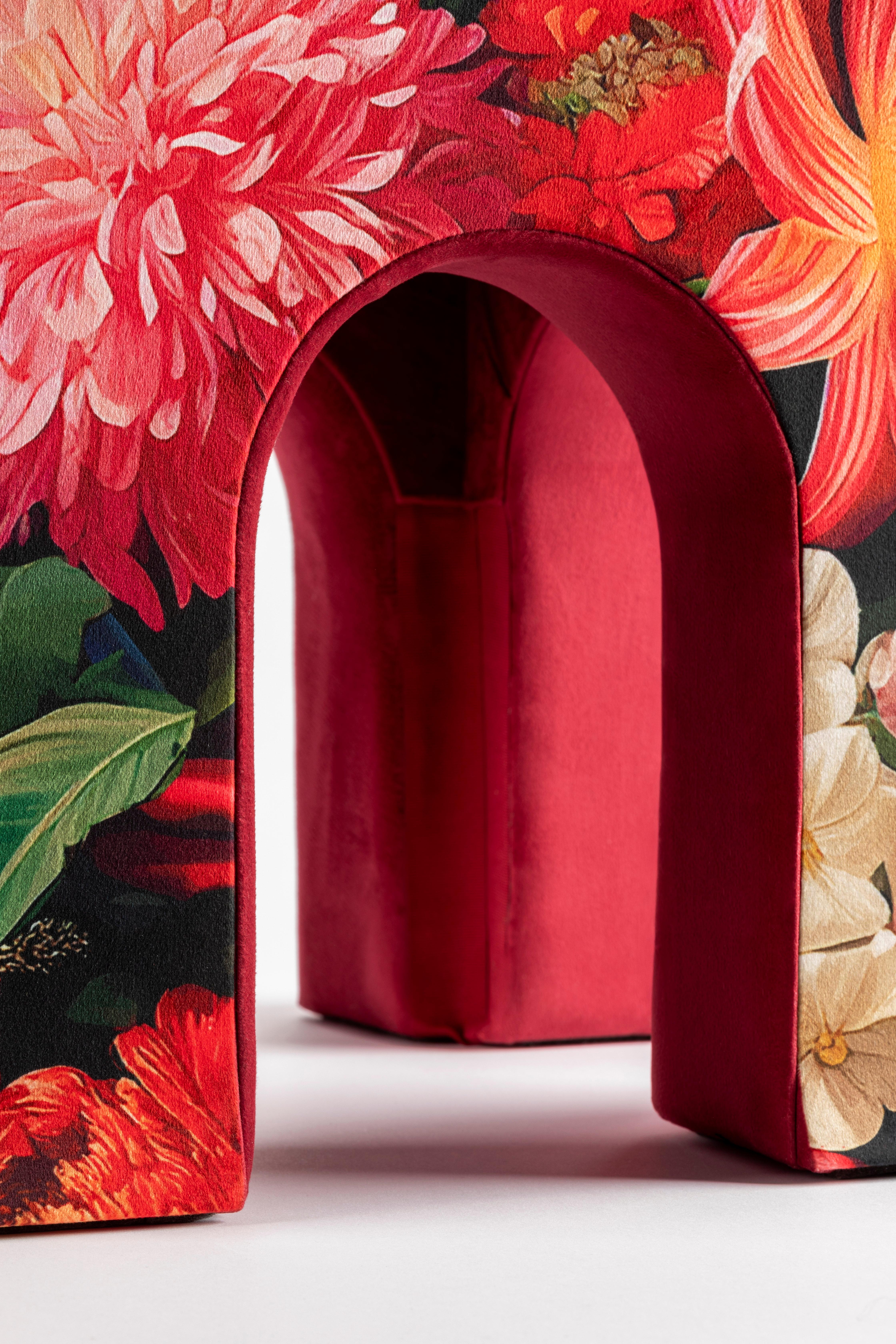 Velours Tabouret Alice en velours imprimé avec motif floral en vente